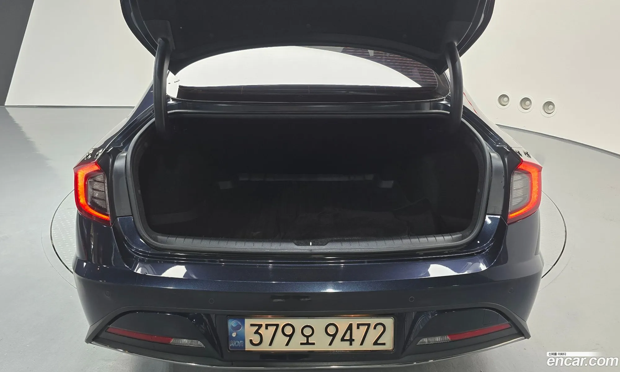 Hyundai Sonata 2019 — 32