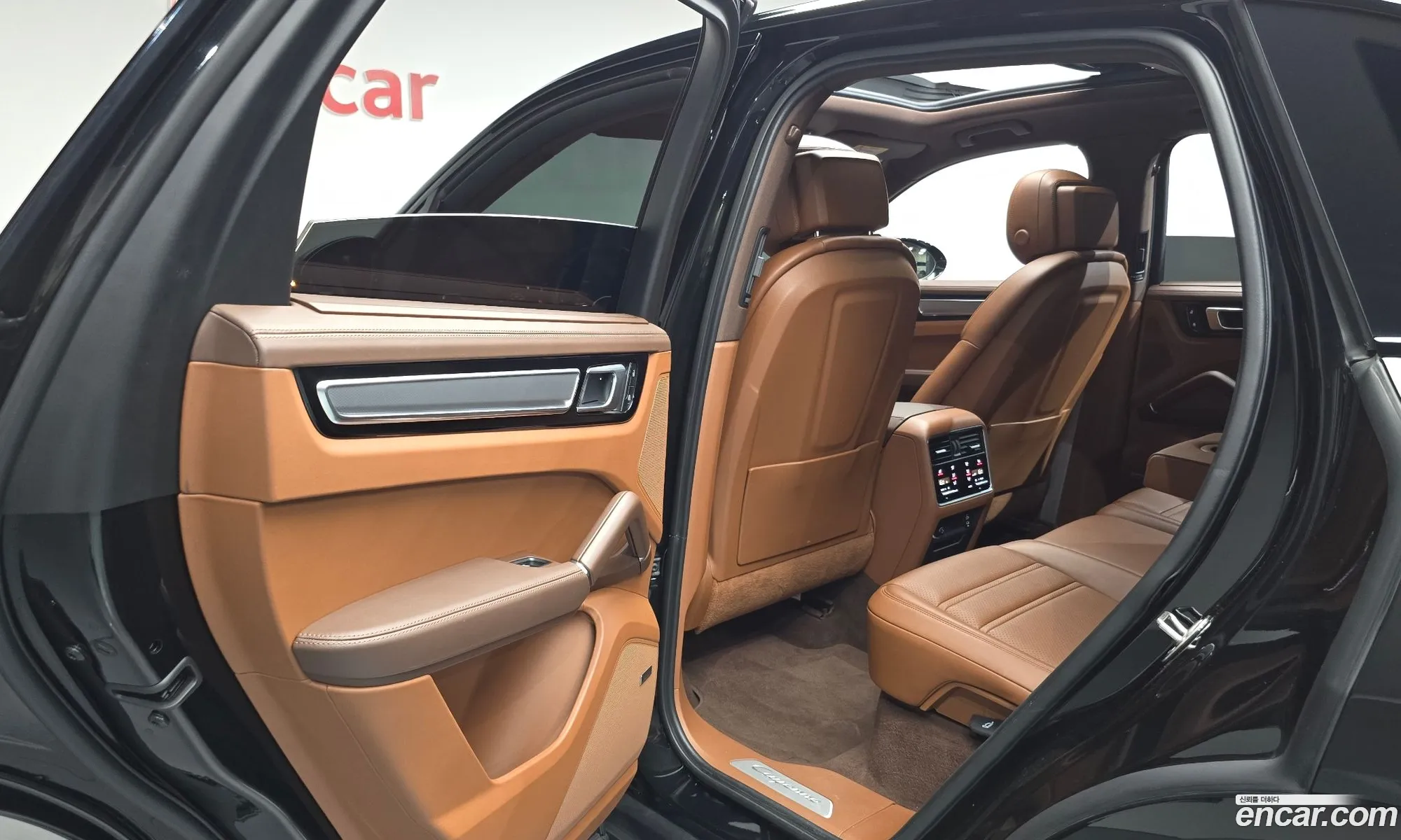 Porsche Cayenne 2023 — 4