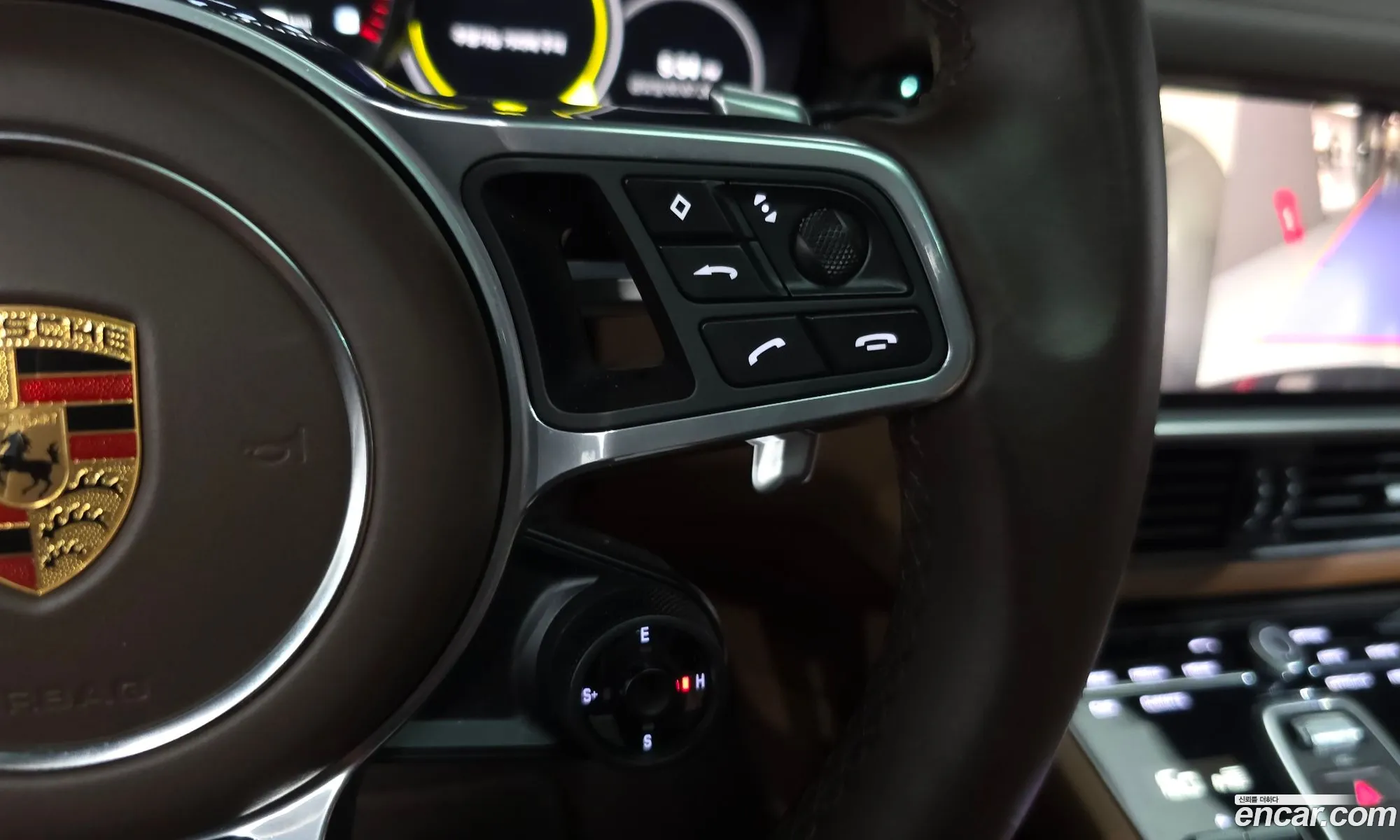 Porsche Cayenne 2023 — 10