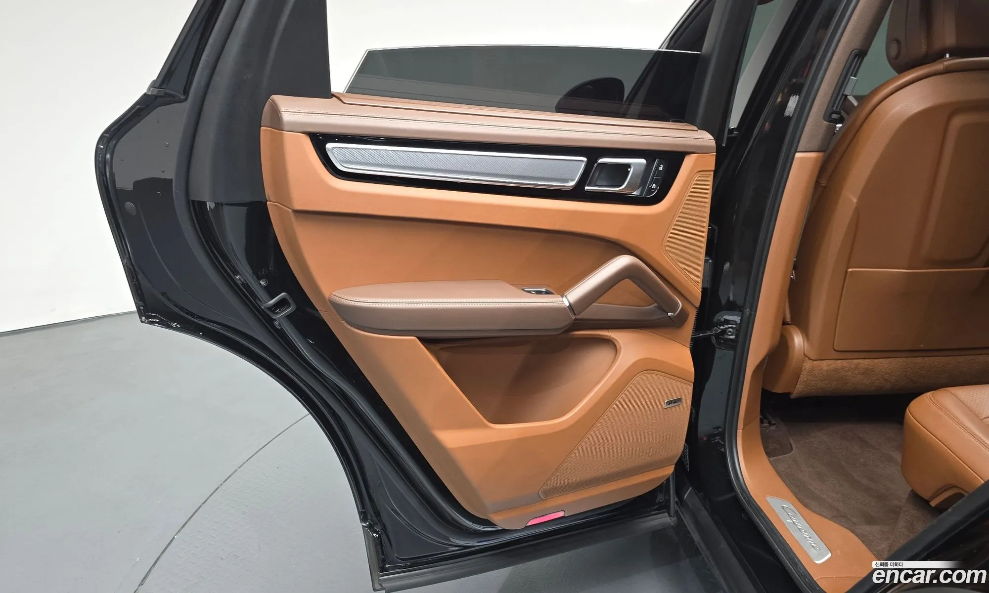 Porsche Cayenne 2023 — 16