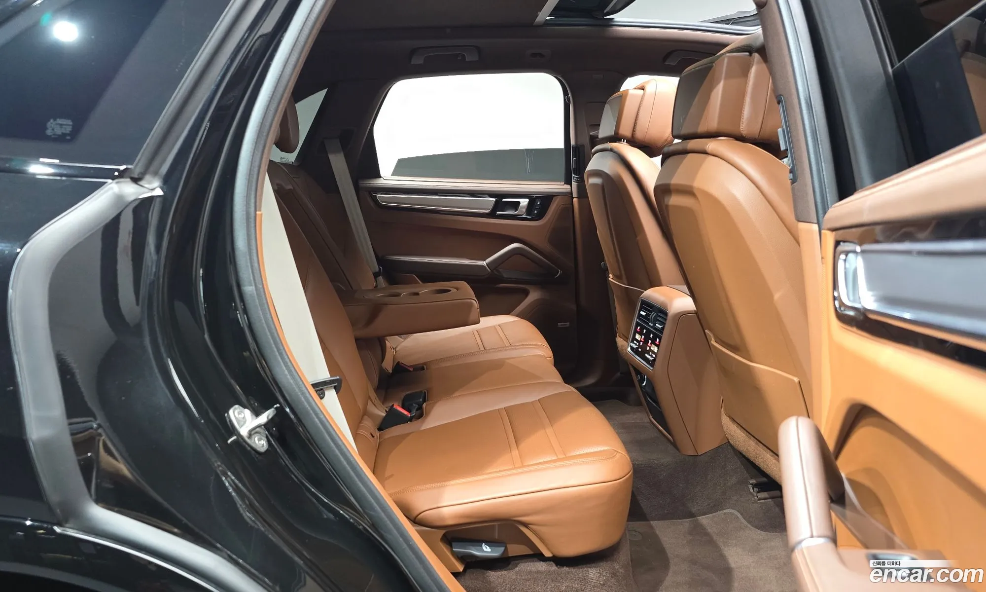 Porsche Cayenne 2023 — 11