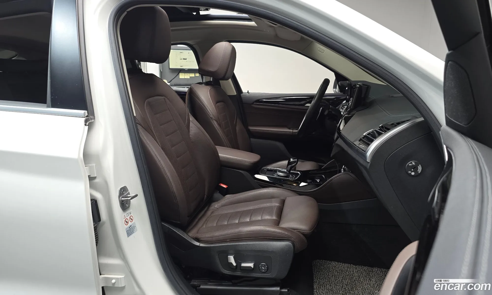 BMW X4 2023 — 24
