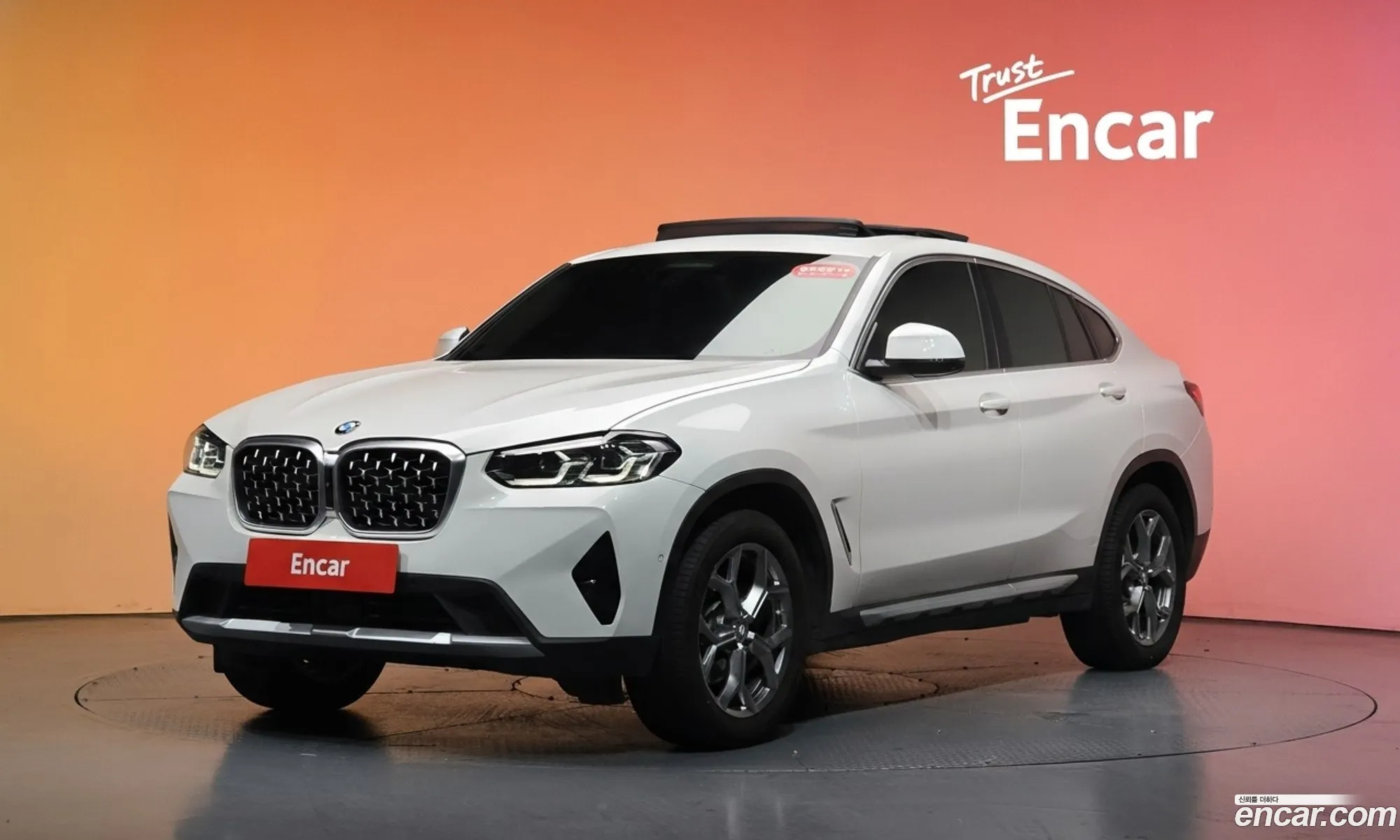 BMW X4 2023 — 2