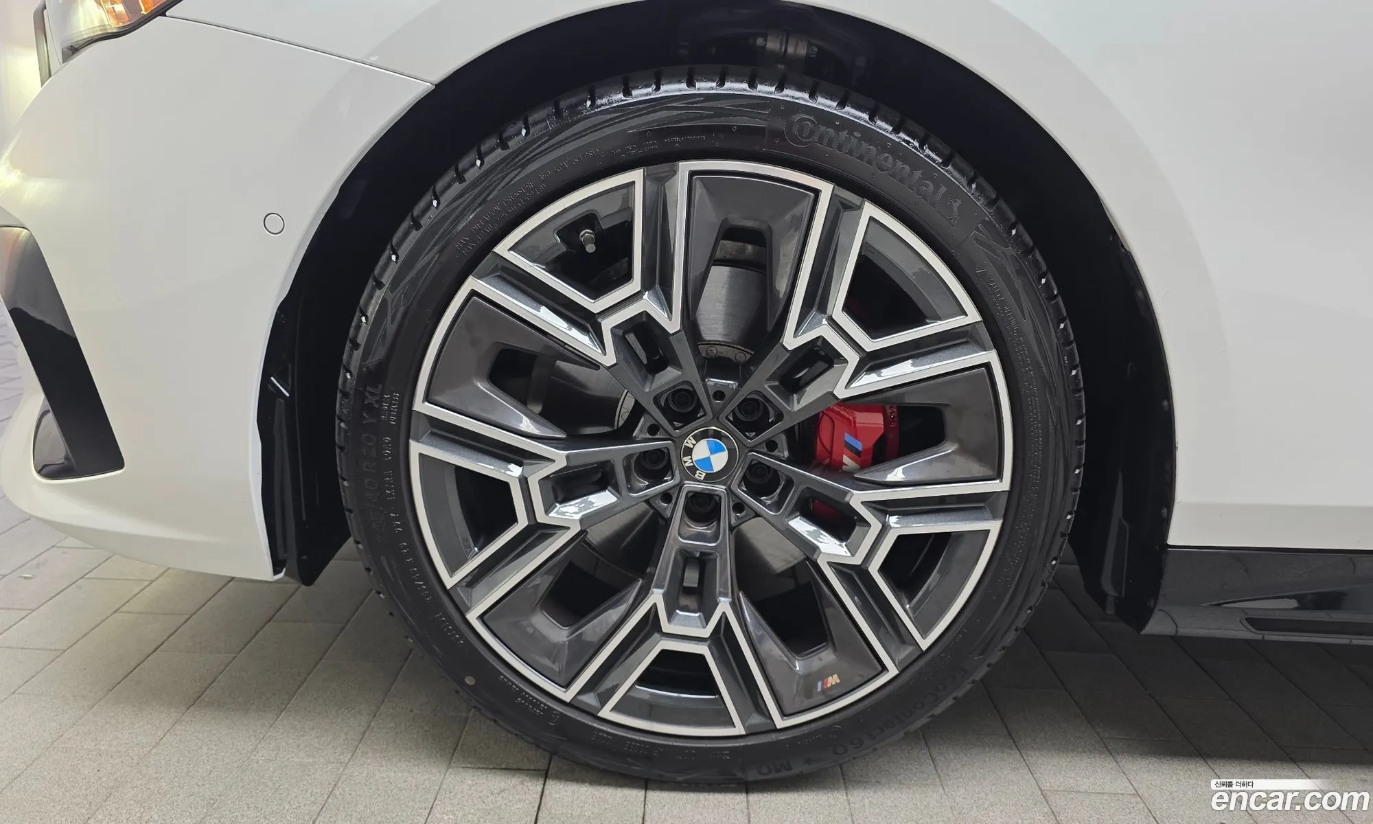 BMW 5 Series 2025 — 2