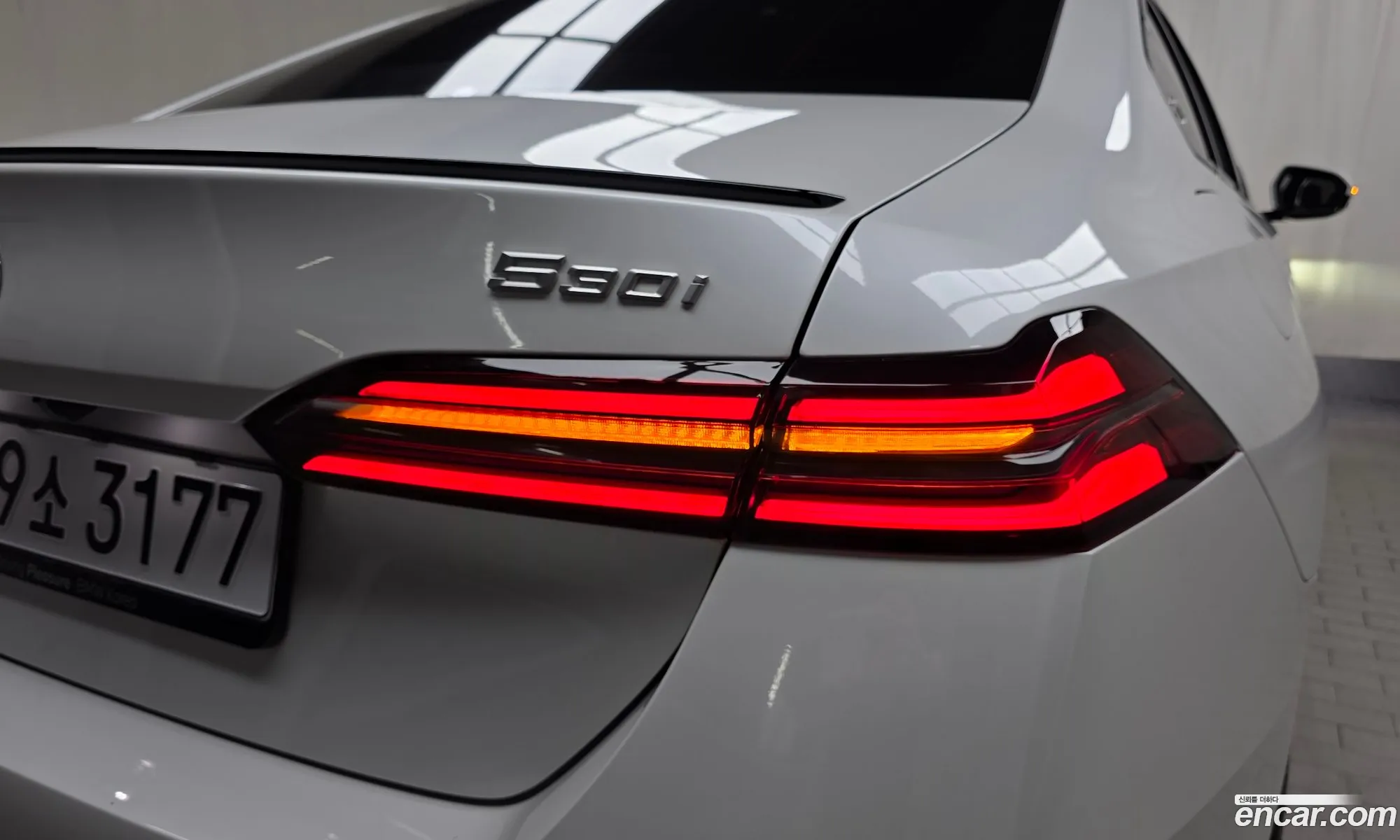 BMW 5 Series 2025 — 33