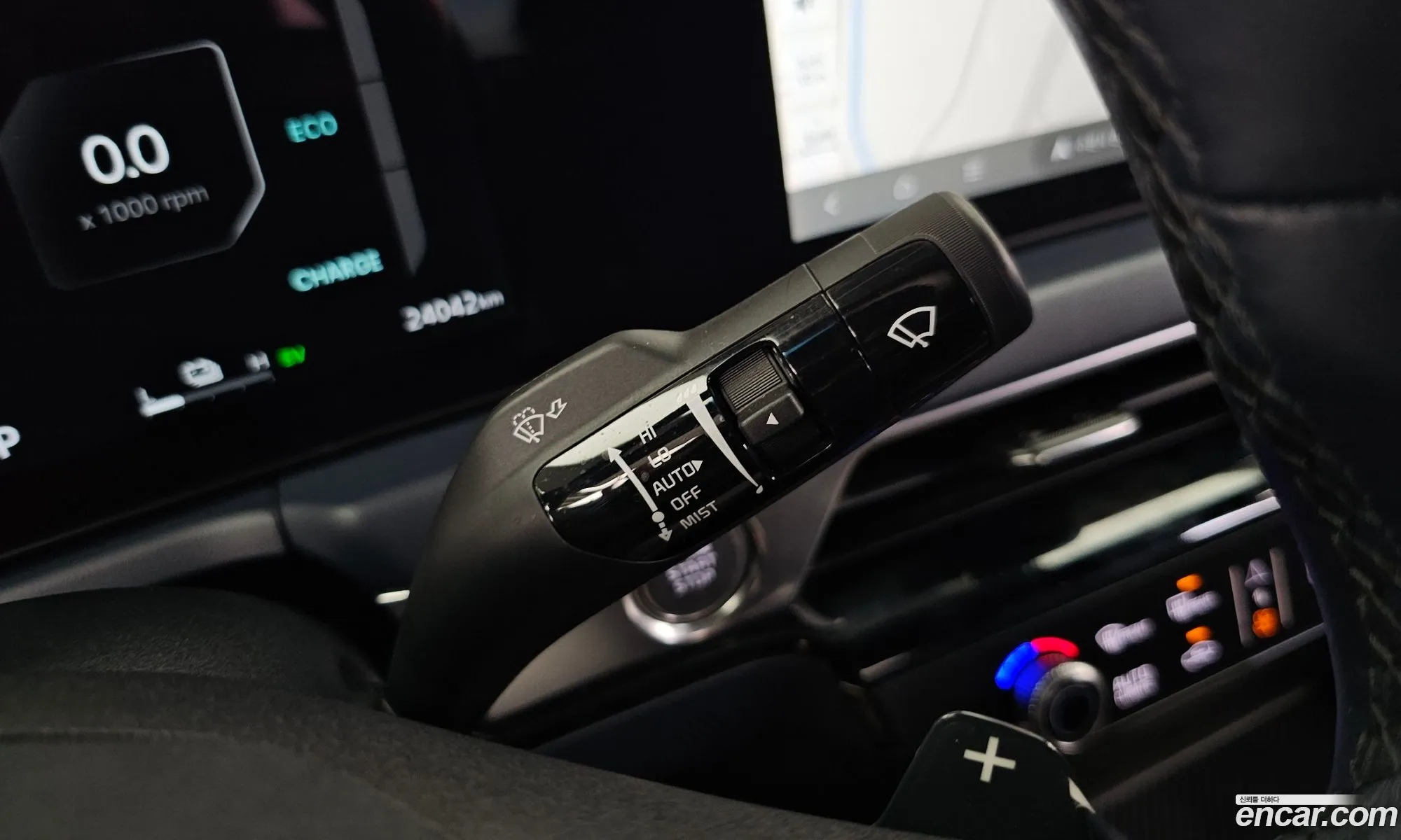 Kia K8 Hybrid 2024 — 23