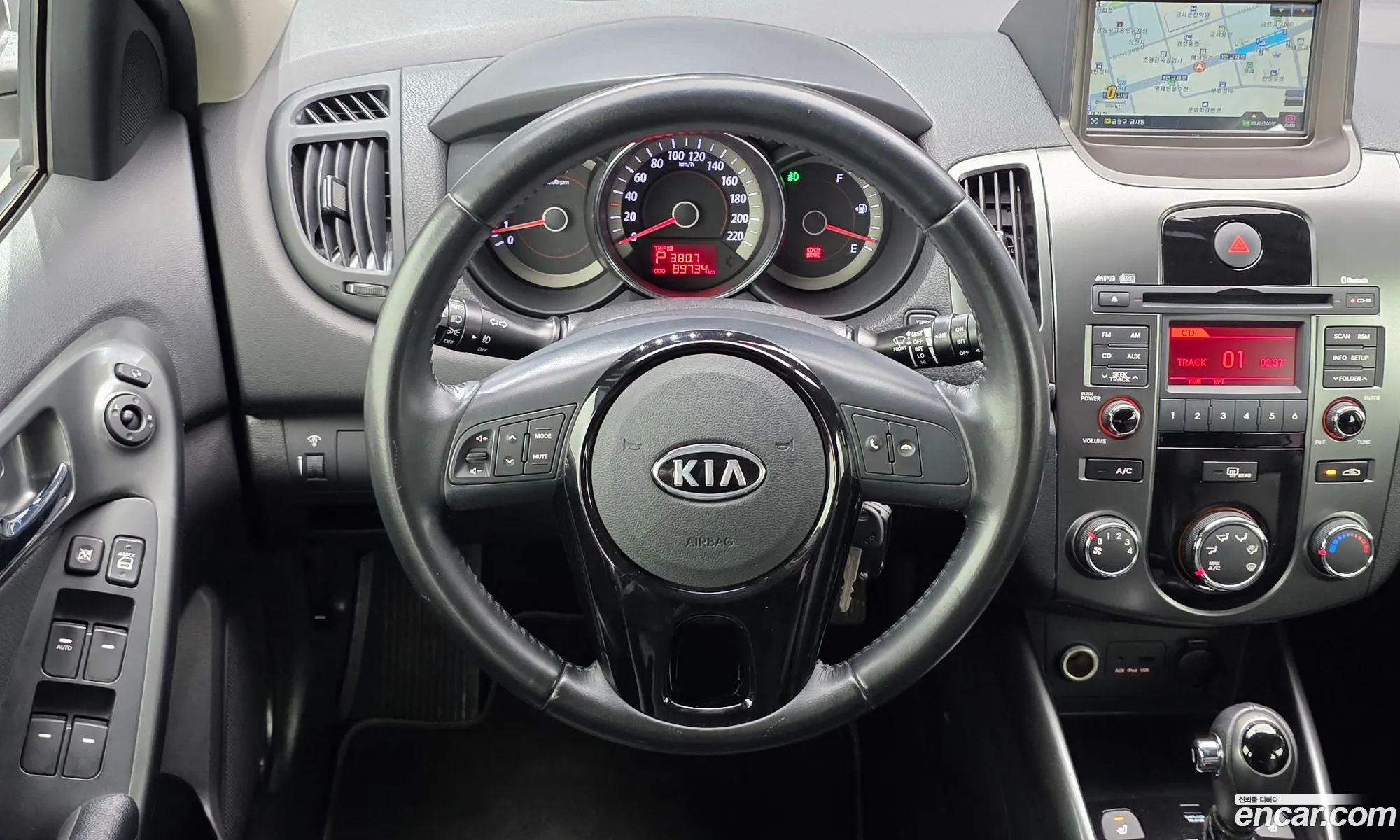 Kia Forte Hatchback 2012 — 20