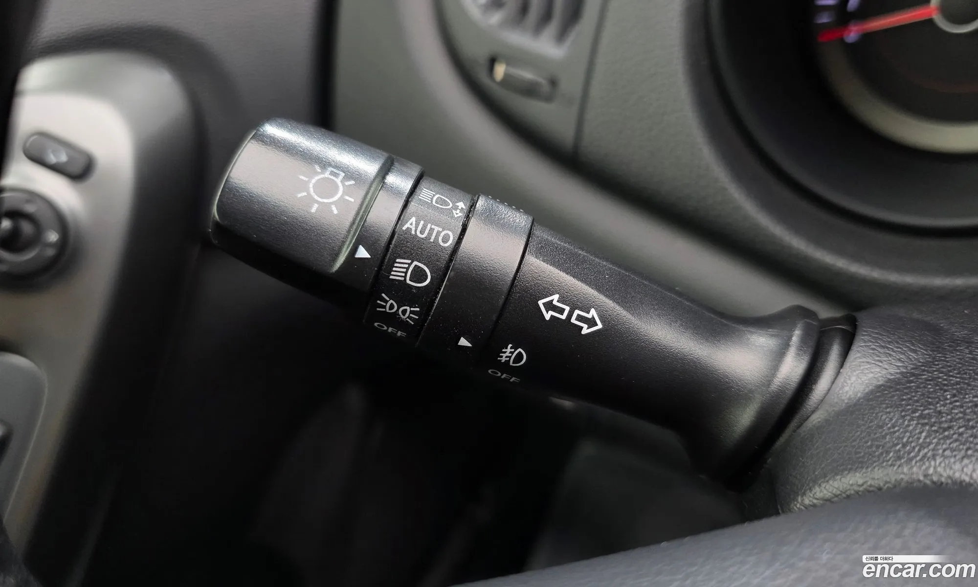 Kia Forte Hatchback 2012 — 21
