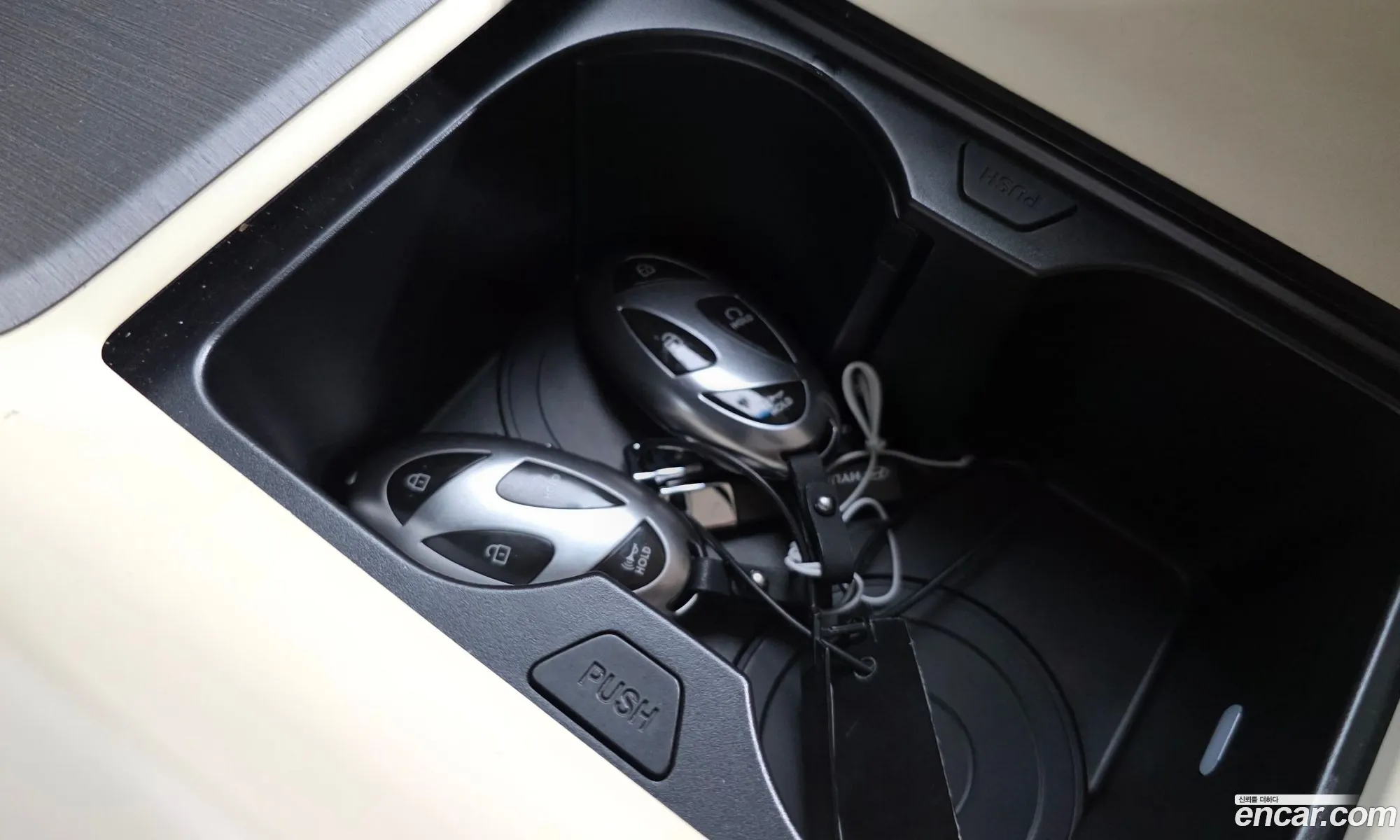Hyundai Grandeur Hybrid 2023 — 22
