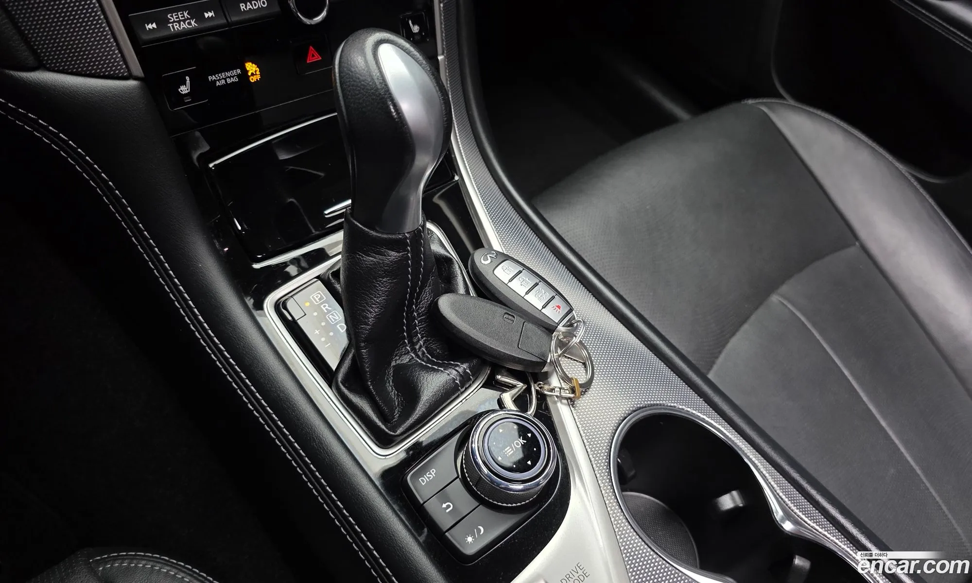 Infiniti Q50 2016 JNKDV71E3GM552261 — 11