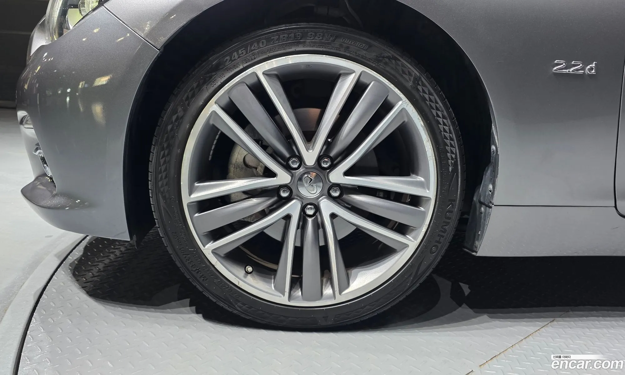 Infiniti Q50 2016 JNKDV71E3GM552261 — 15