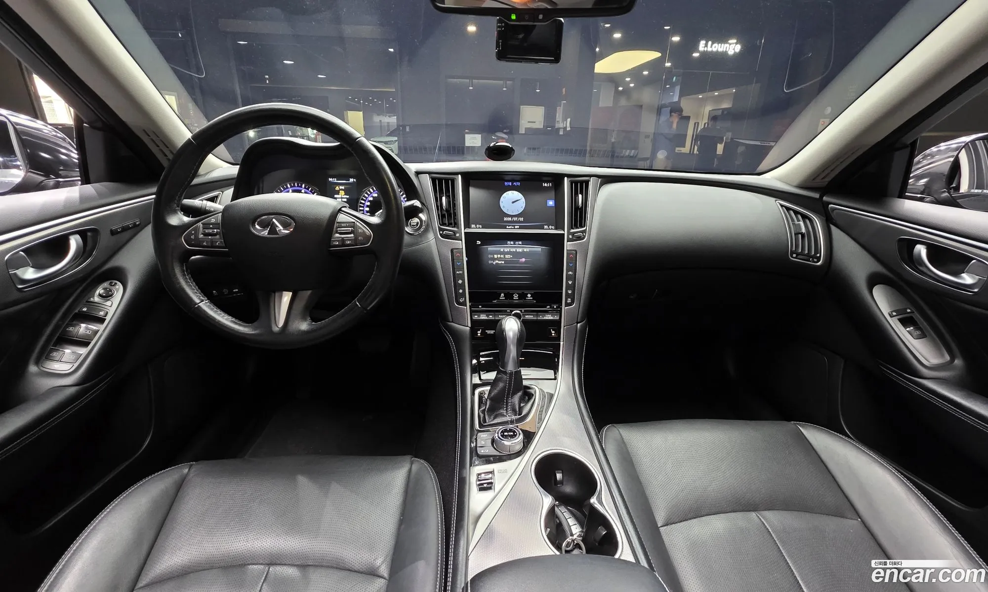 Infiniti Q50