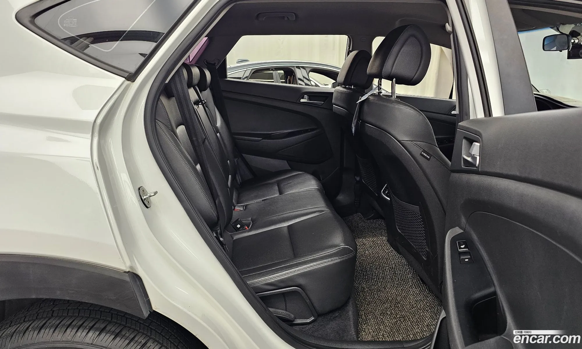 Hyundai Tucson 2016 — 16