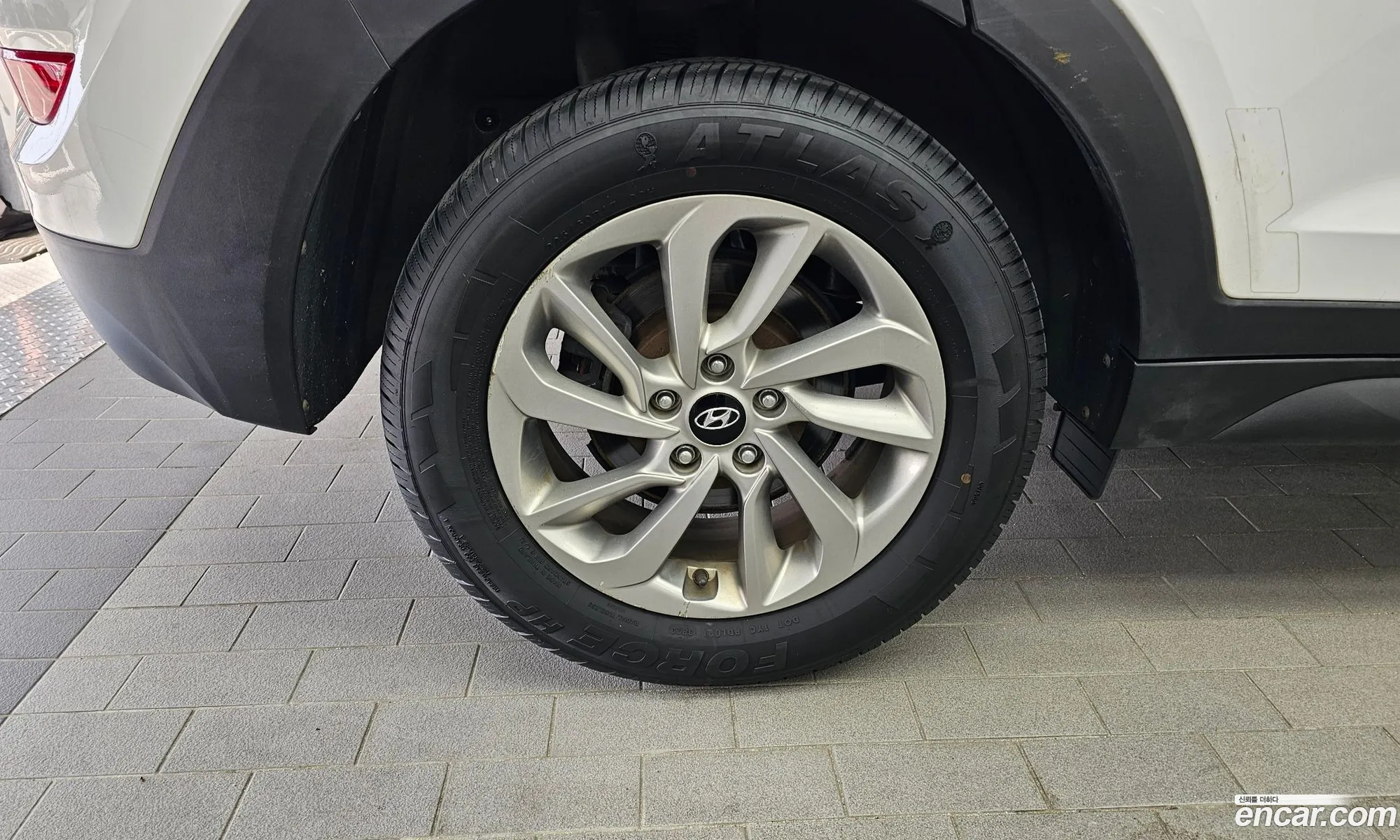 Hyundai Tucson 2016 — 19