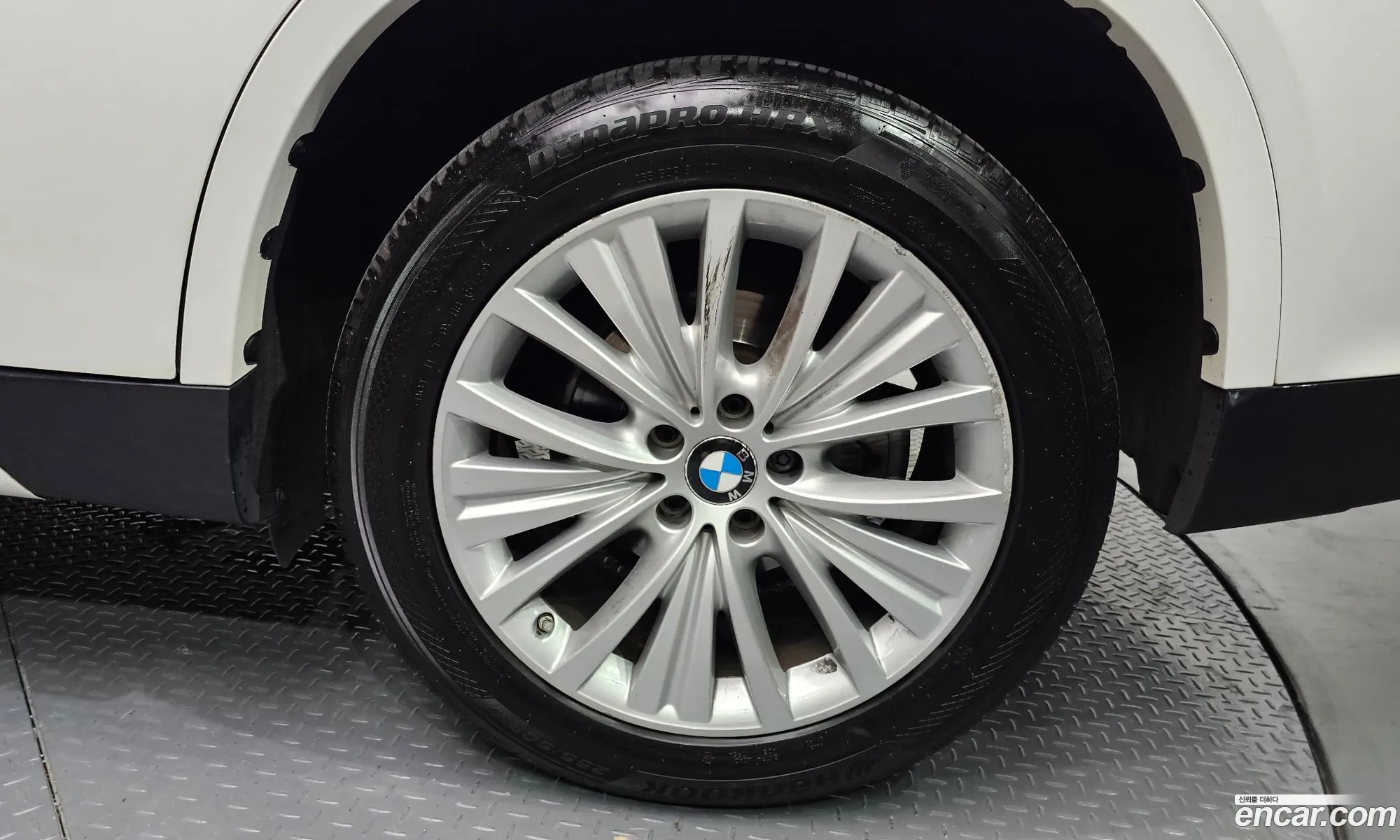 BMW X5 2017 — 29
