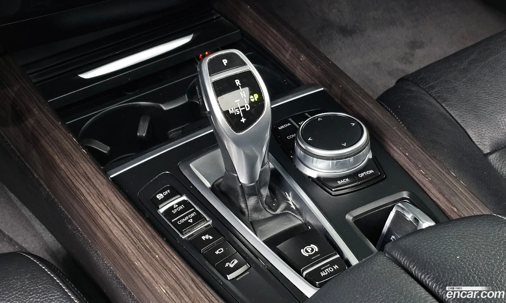BMW X5 2017 — 17