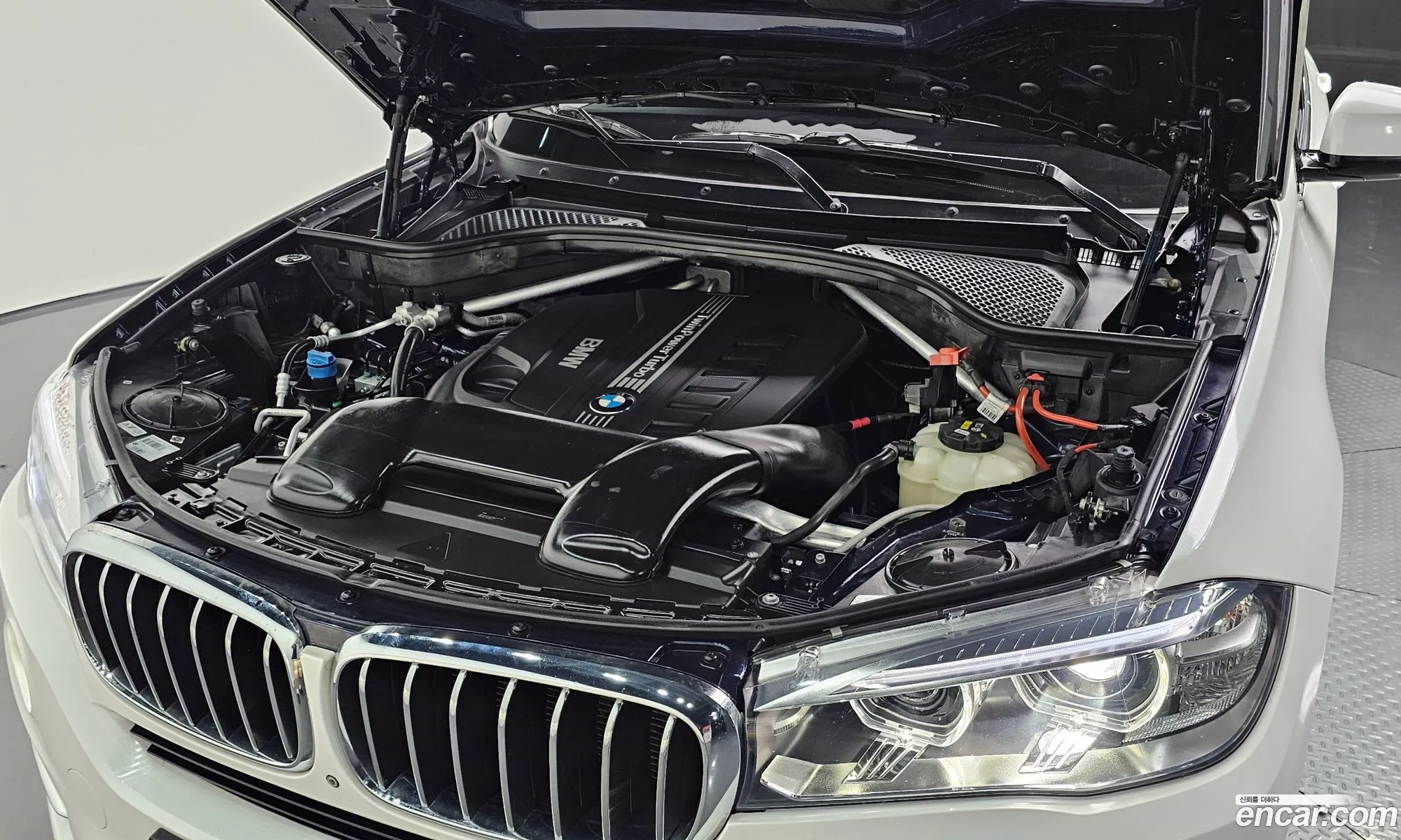 BMW X5 2017 — 8