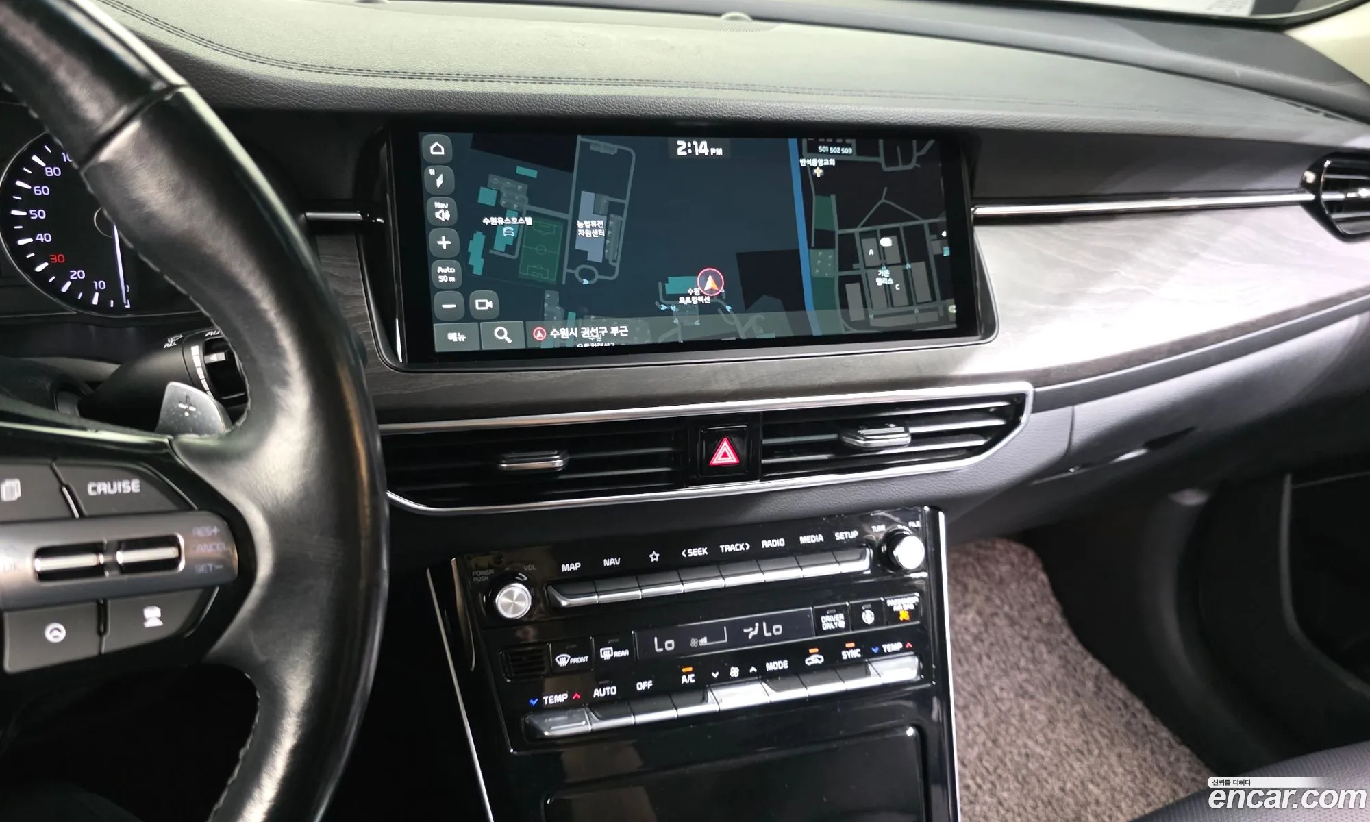 Kia K7 Premier Hybrid 2020 — 18