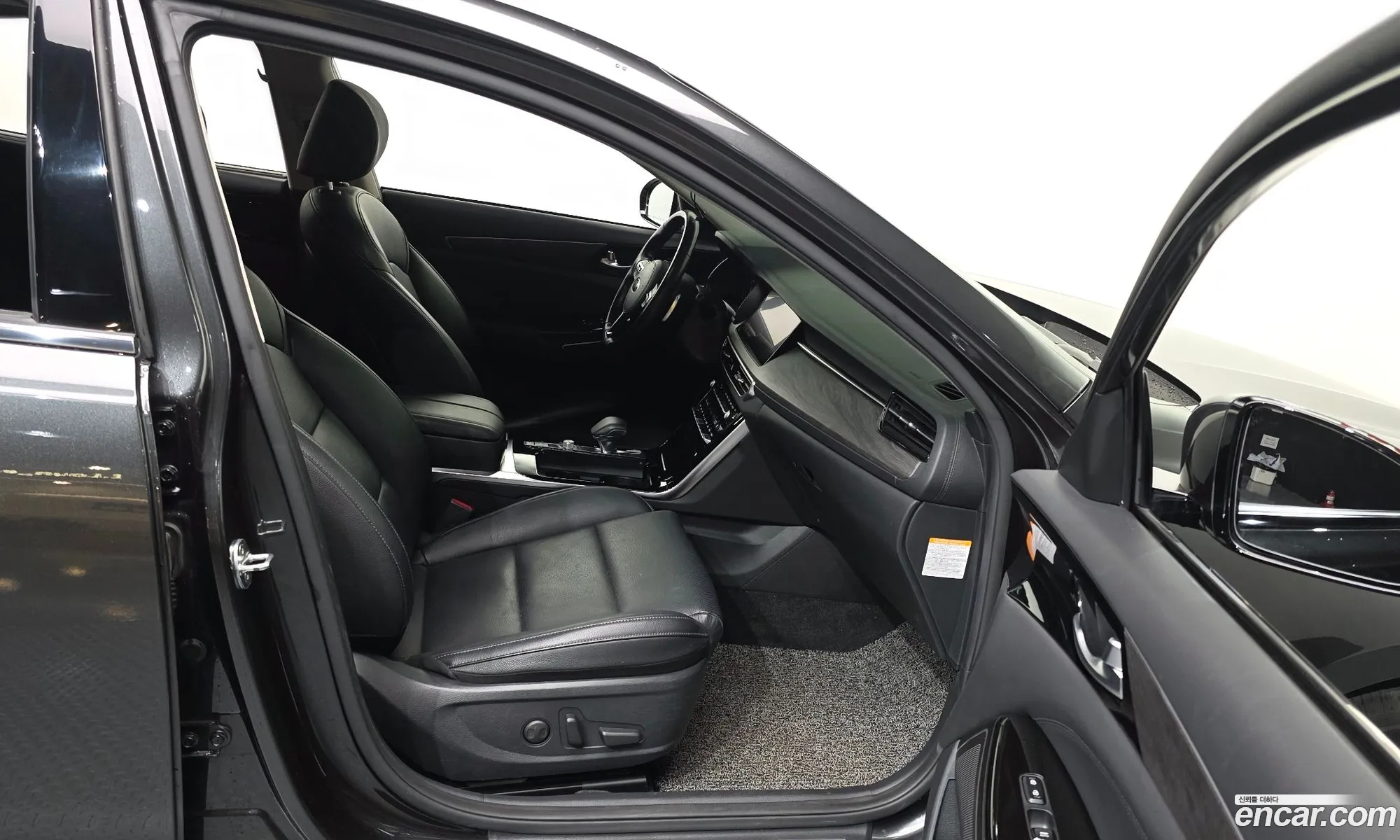 Kia K7 Premier Hybrid 2020 — 11