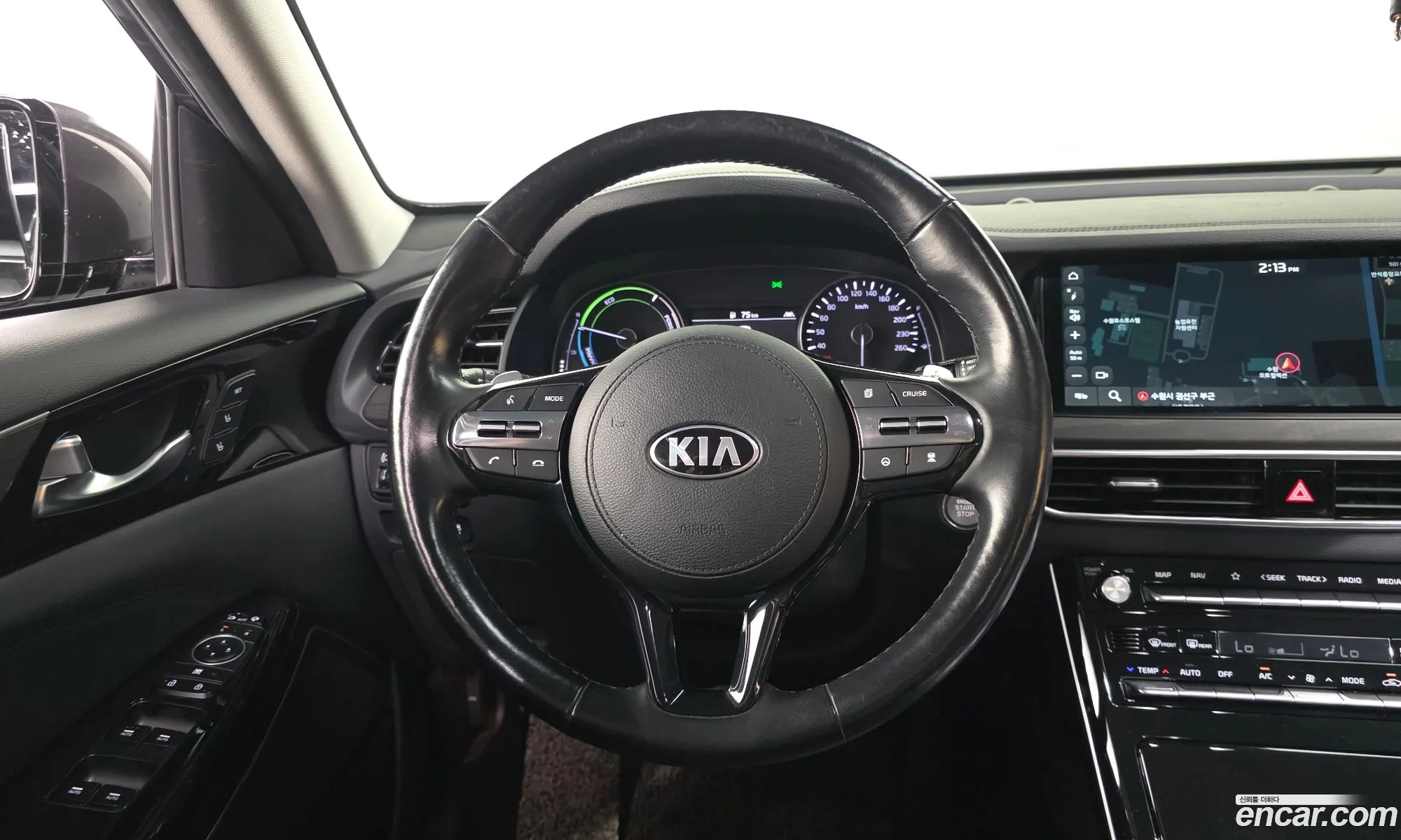 Kia K7 Premier Hybrid 2020 — 12