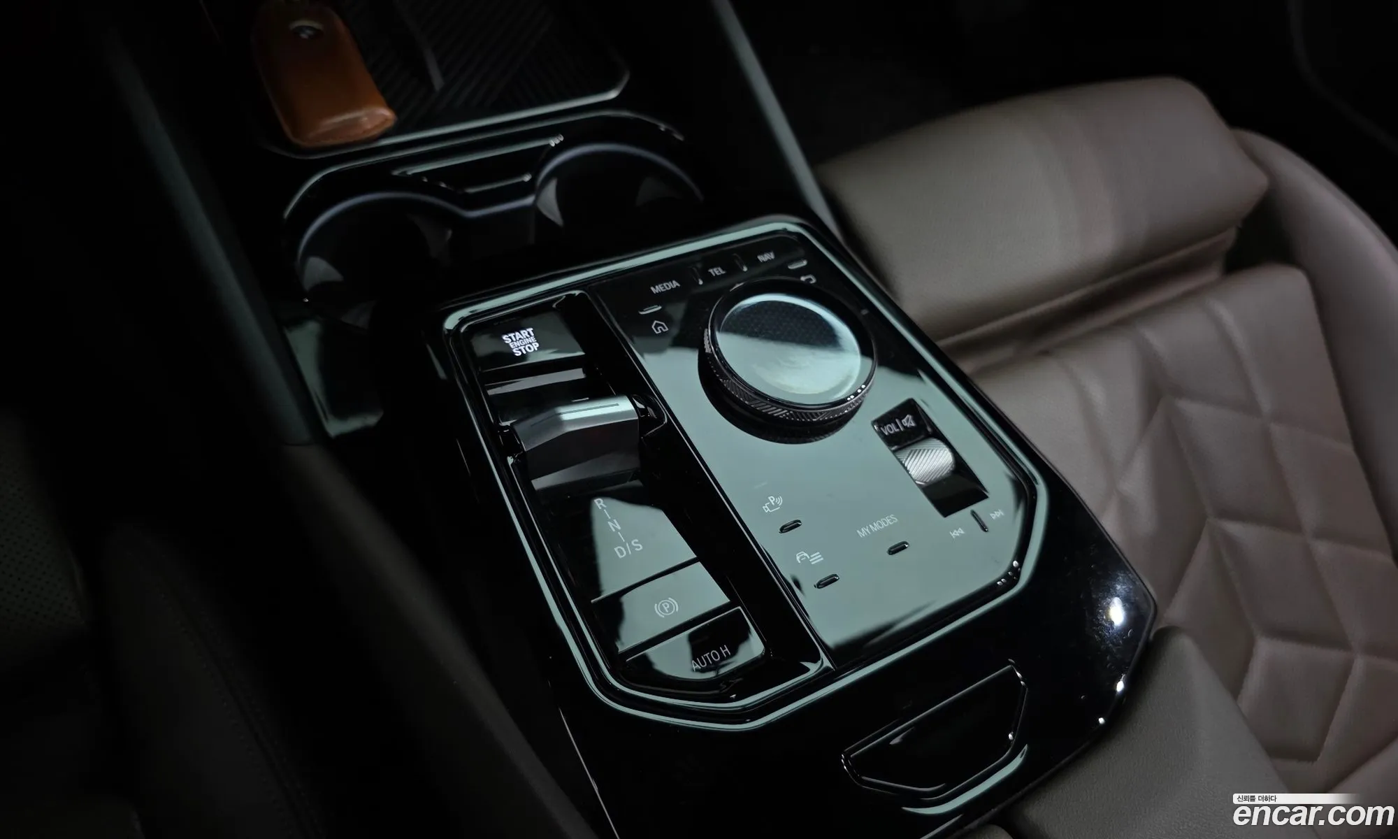 BMW 5 Series 2023 — 9