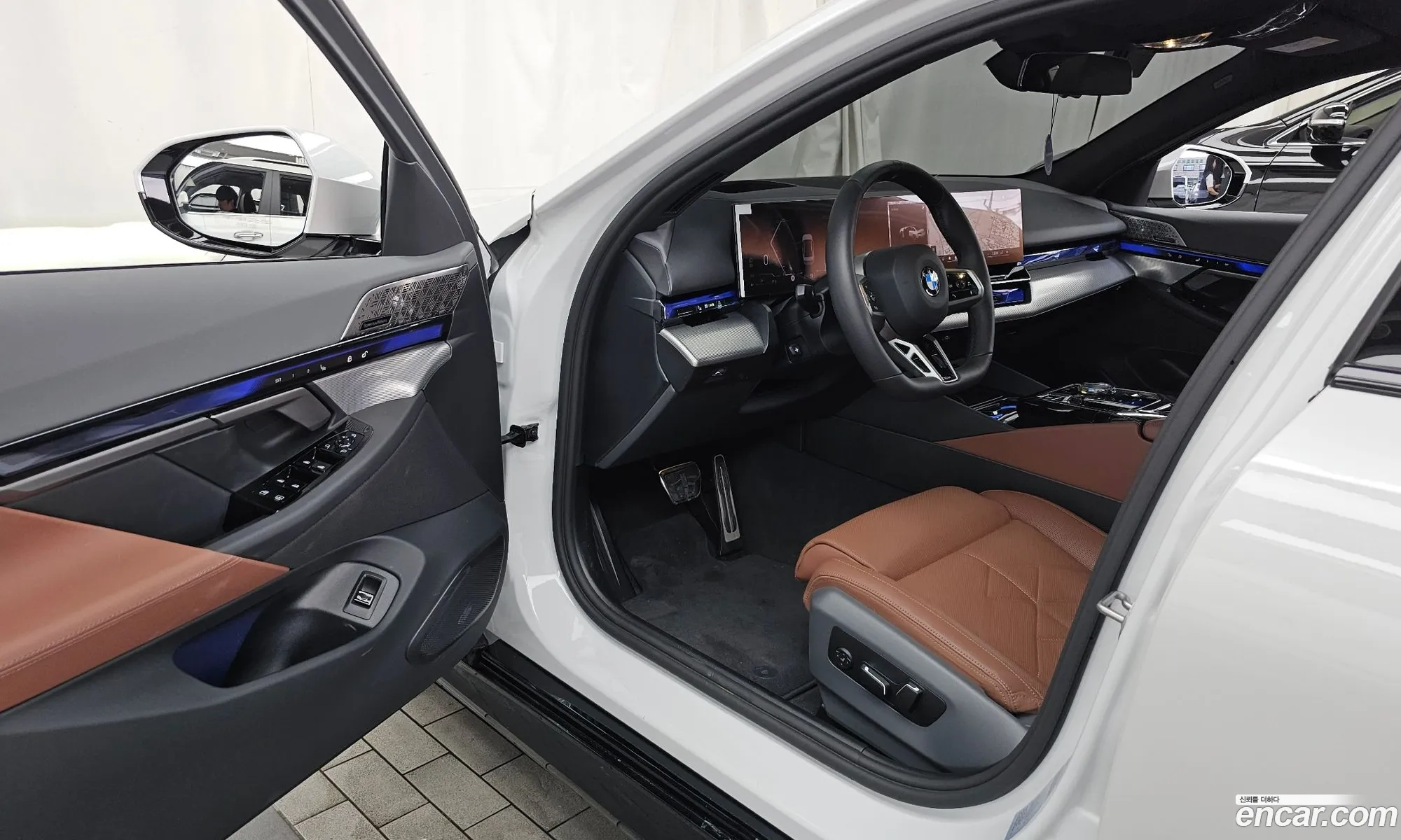 BMW 5 Series 2025 — 5