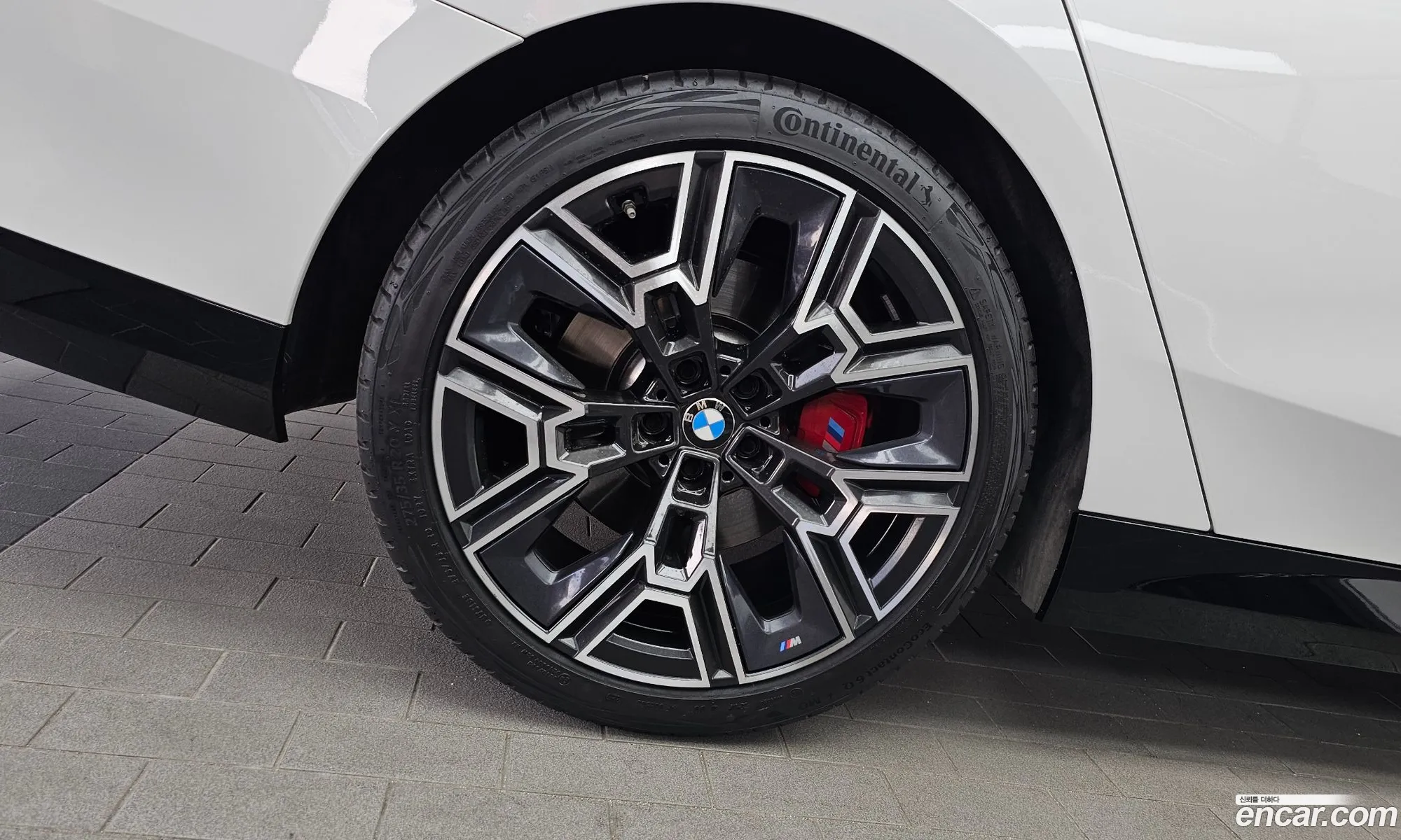 BMW 5 Series 2025 — 20
