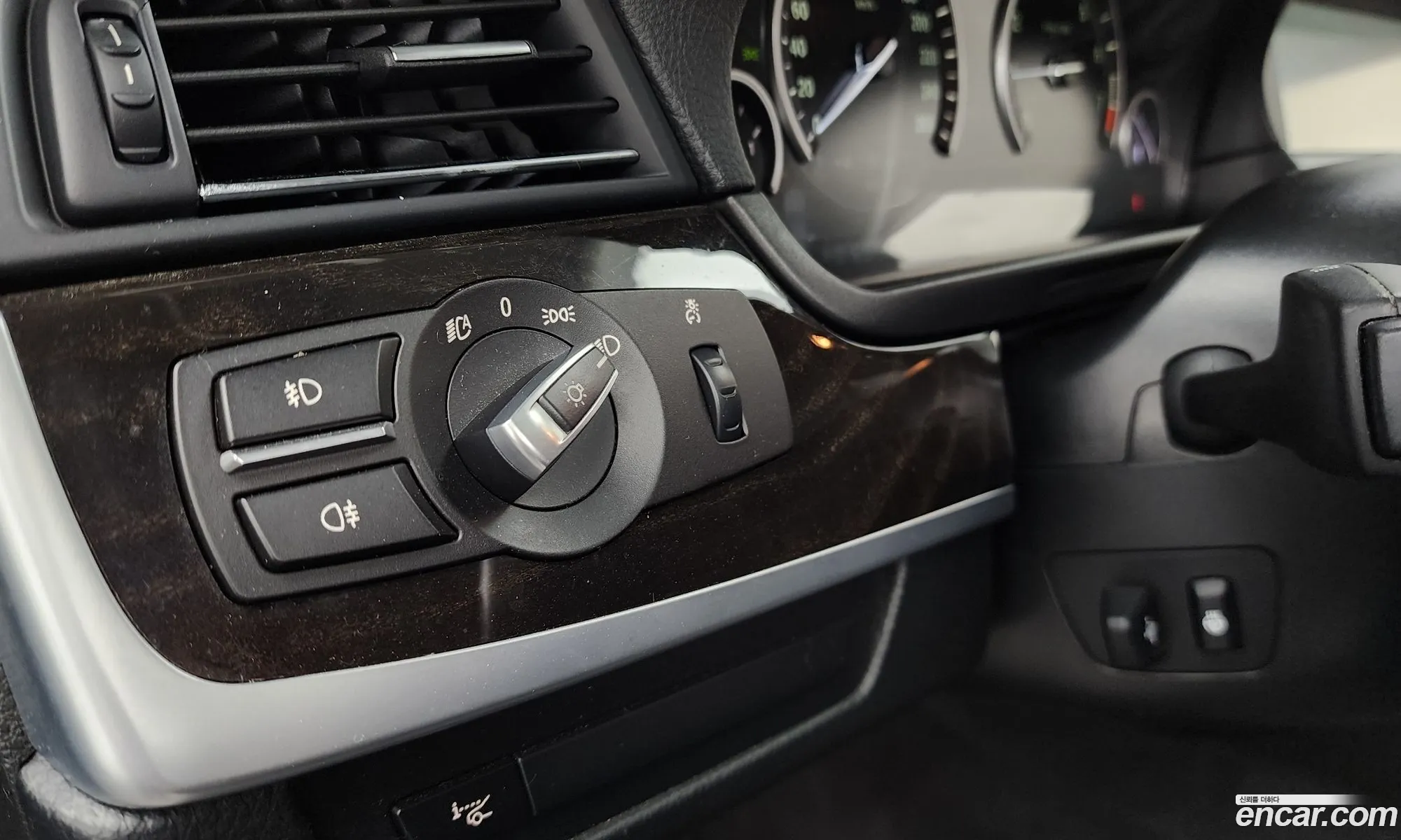BMW 5 Series 2012 WBAXH3102DDX38515 — 7