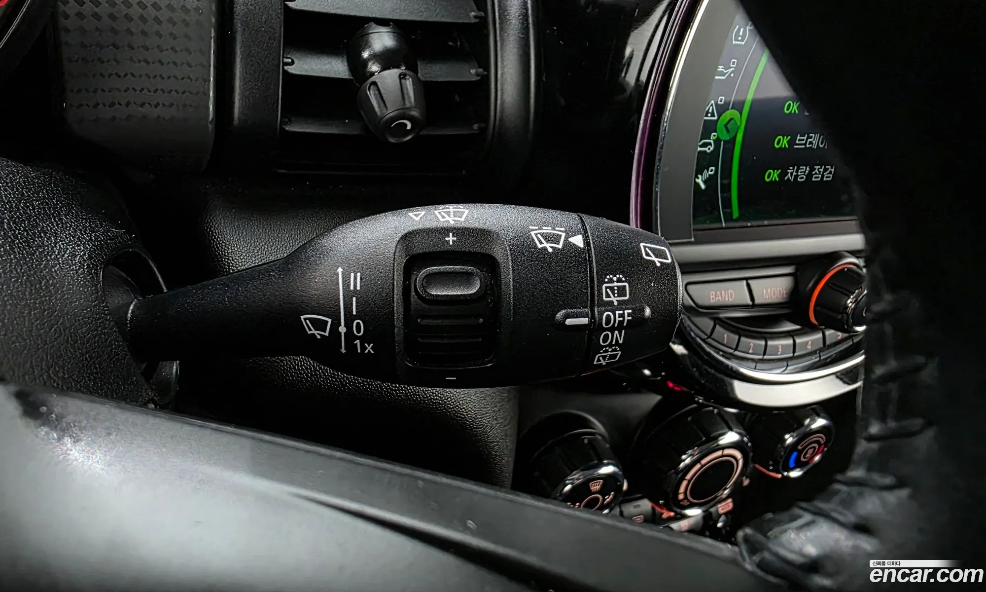 Mini Cooper 2018 WMWXP510XK2H39874 — 27