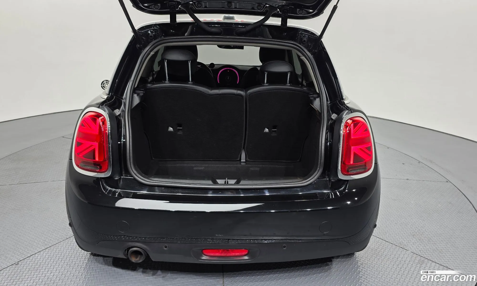 Mini Cooper 2018 WMWXP510XK2H39874 — 19