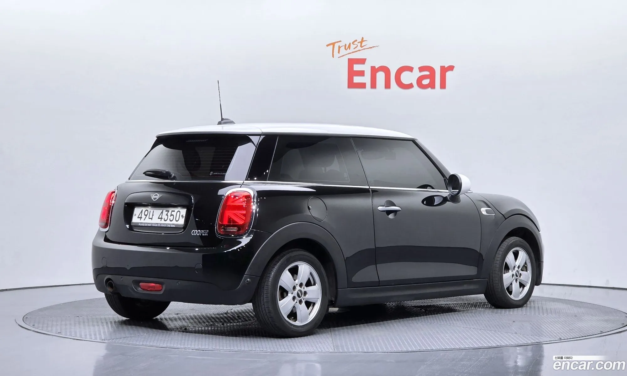 Mini Cooper 2018 WMWXP510XK2H39874 — 33