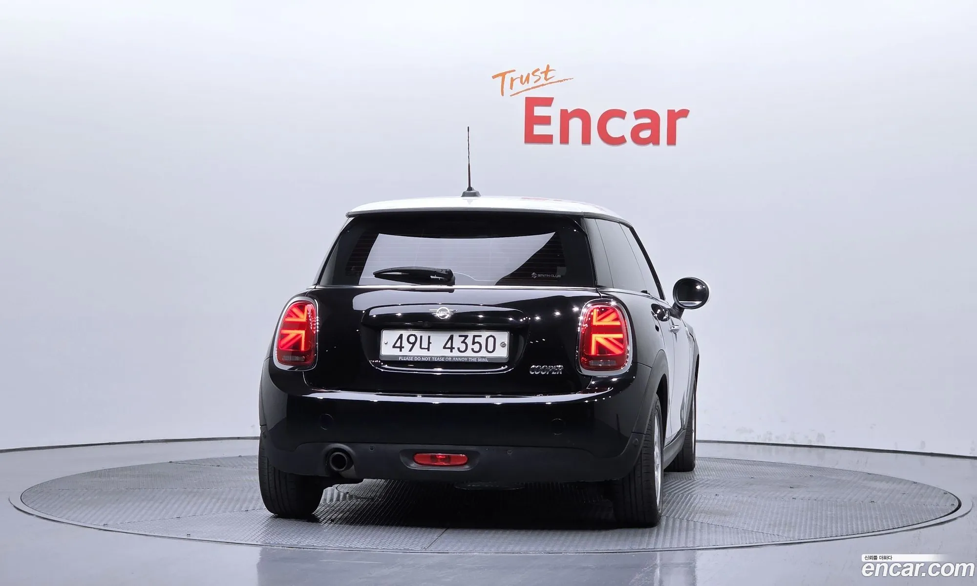 Mini Cooper 2018 WMWXP510XK2H39874 — 26
