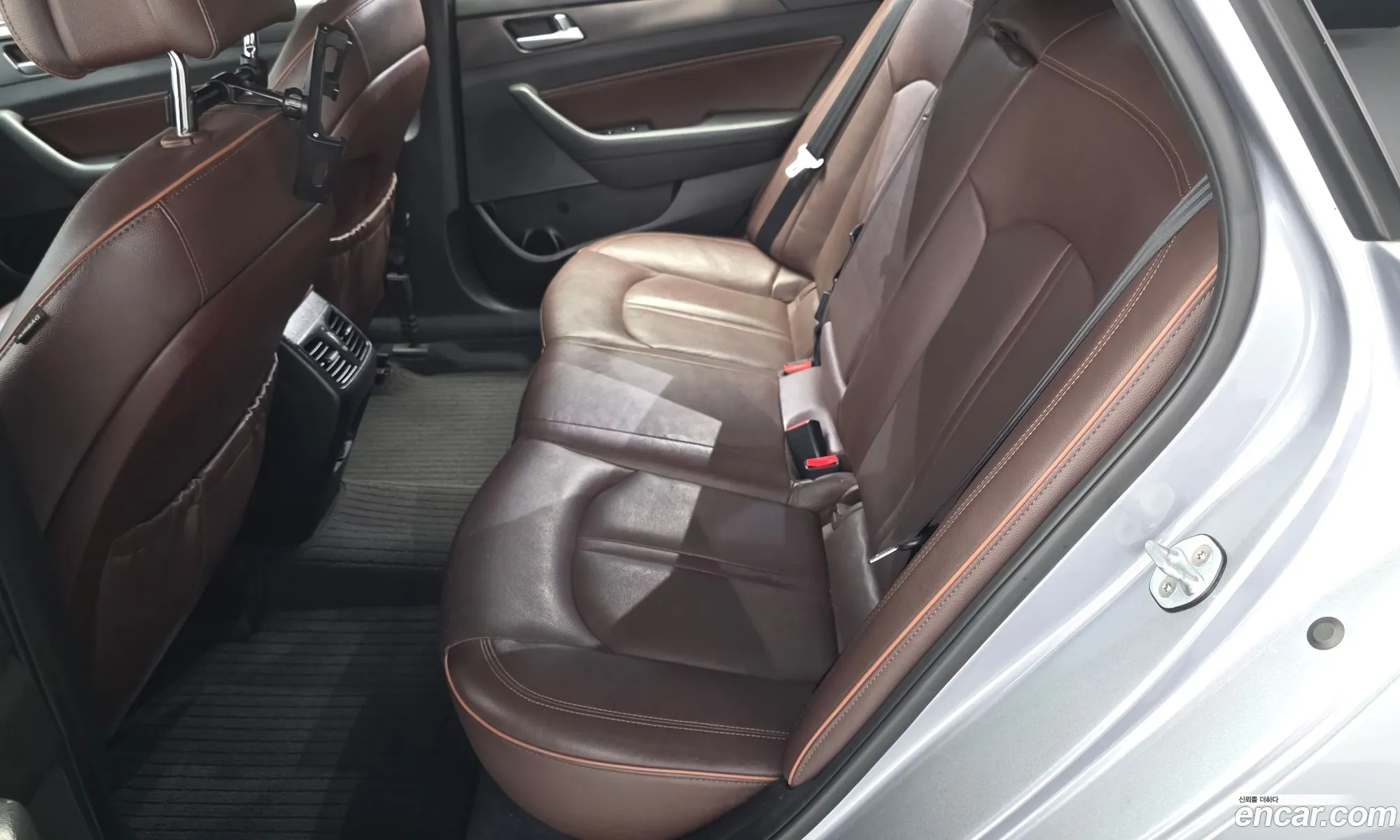 Hyundai LF Sonata 2016 — 30