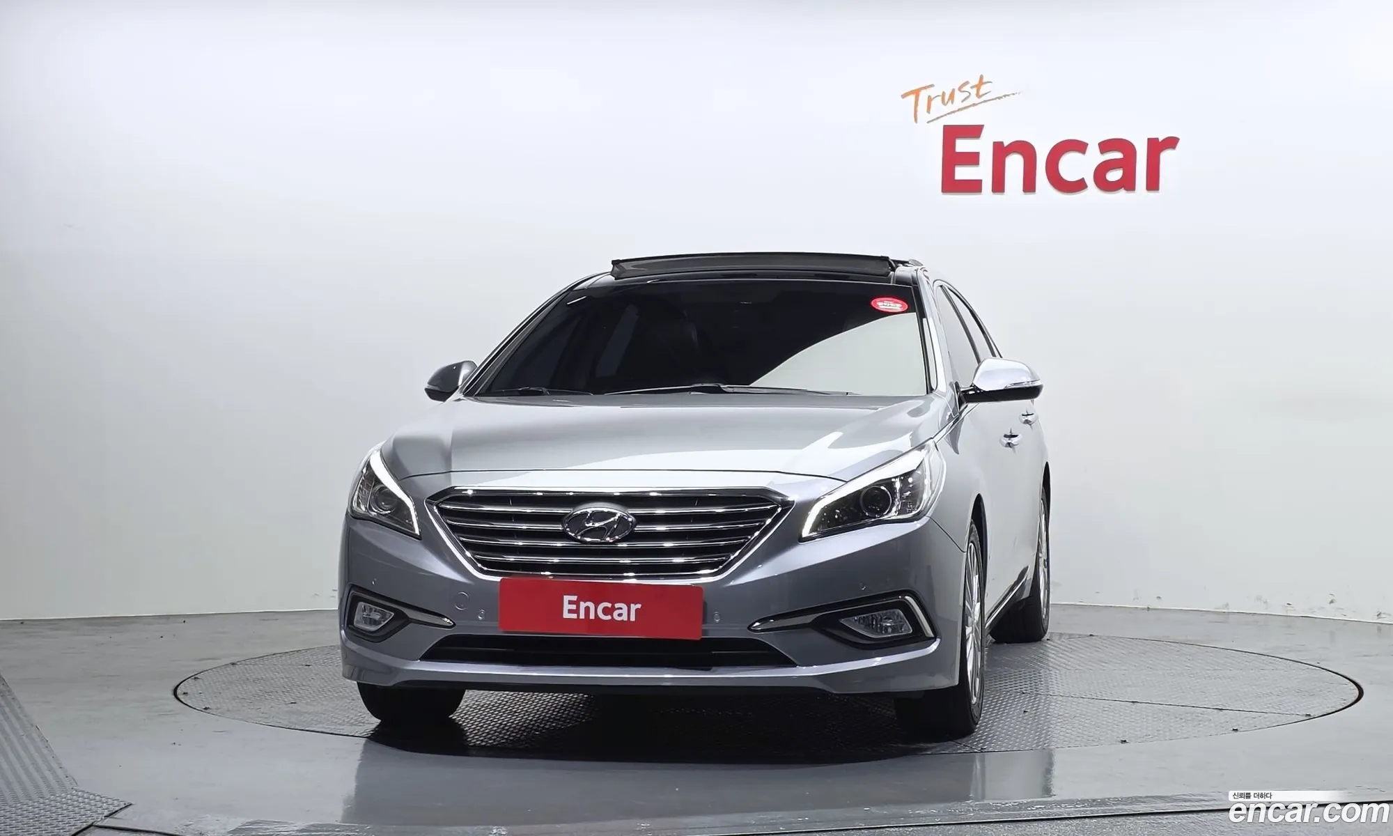 Hyundai LF Sonata 2016 — 2