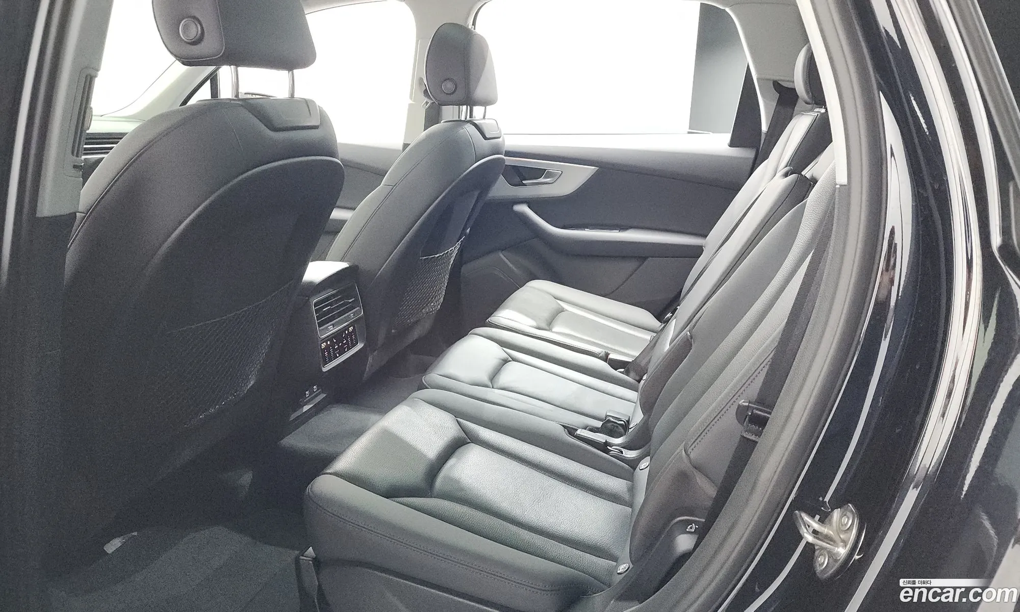 Audi Q7 2021 WAUZZZ4M7MD029568 — 31