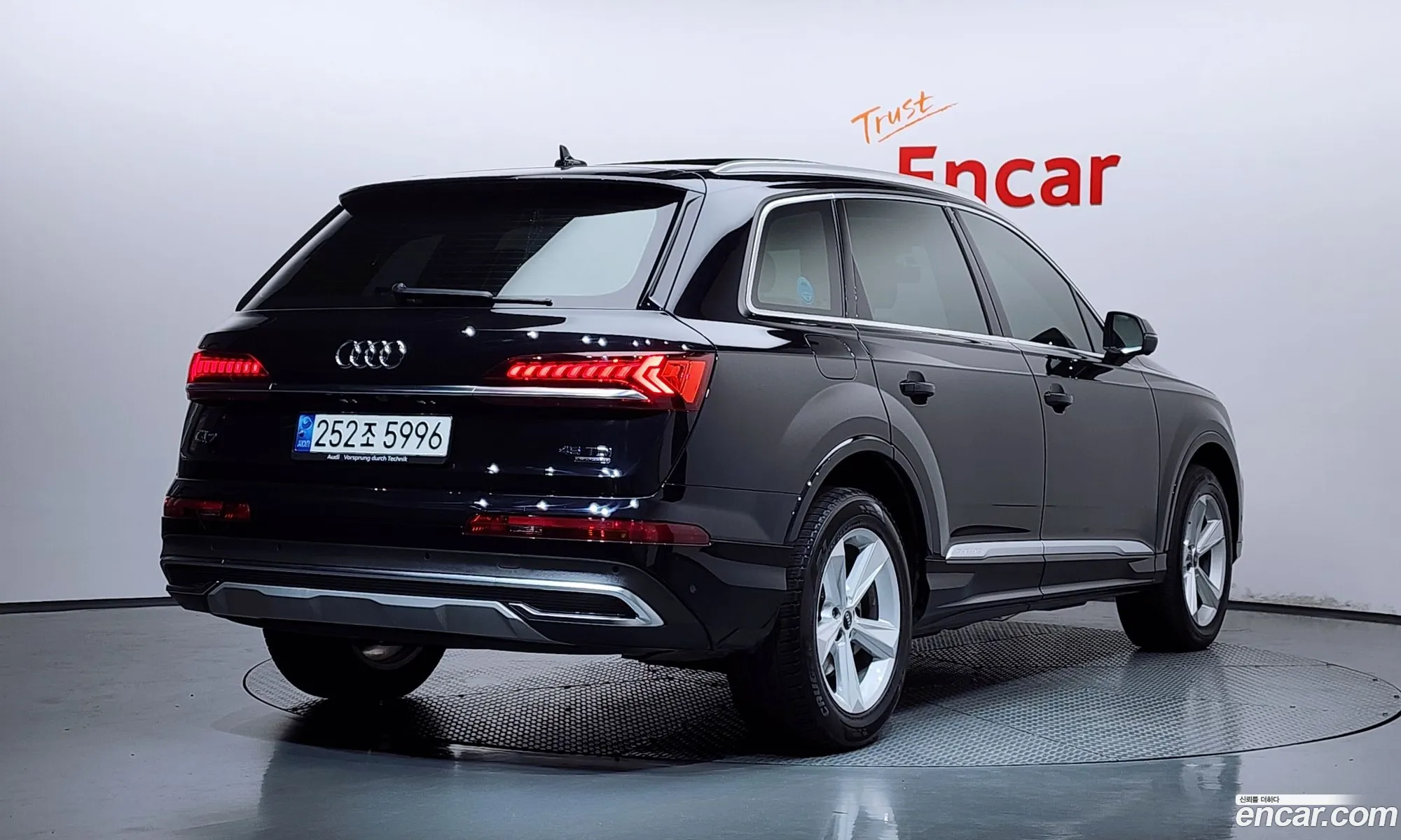 Audi Q7 2021 WAUZZZ4M7MD029568 — 19