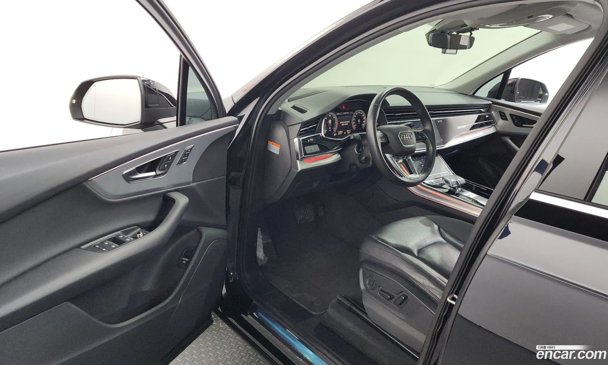 Audi Q7 2021 WAUZZZ4M7MD029568 — 24