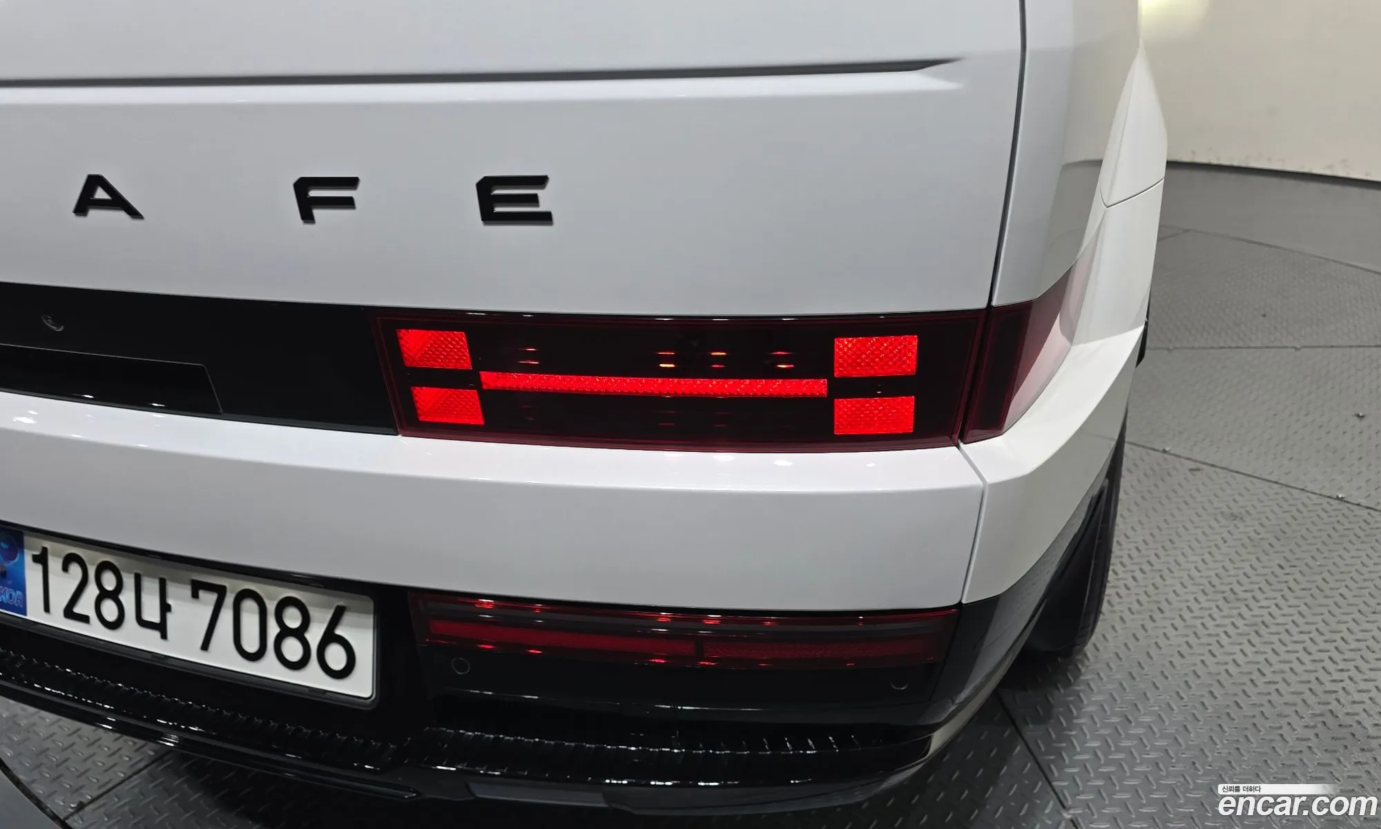 Hyundai Santa Fe 2024 — 2
