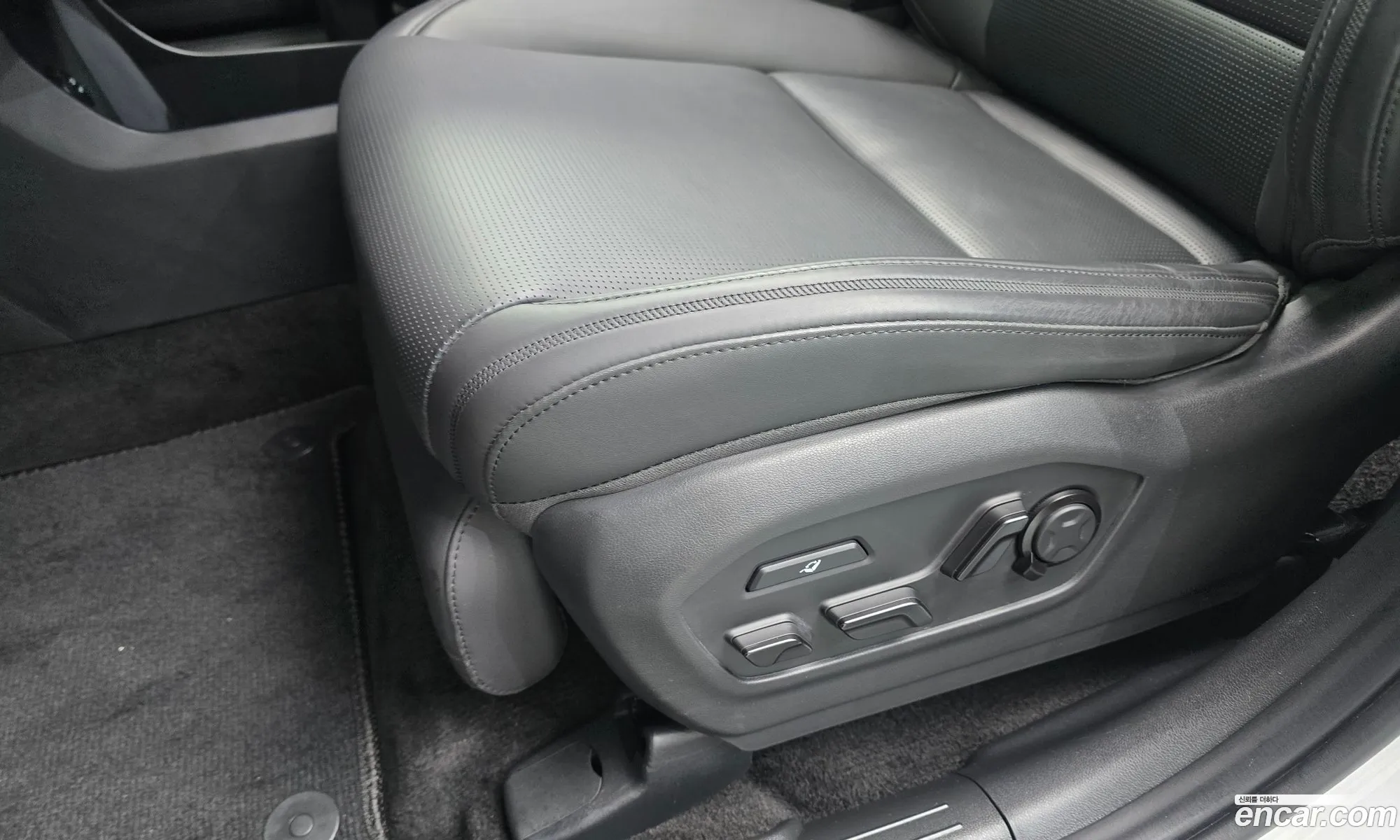 Hyundai Santa Fe 2024 — 30