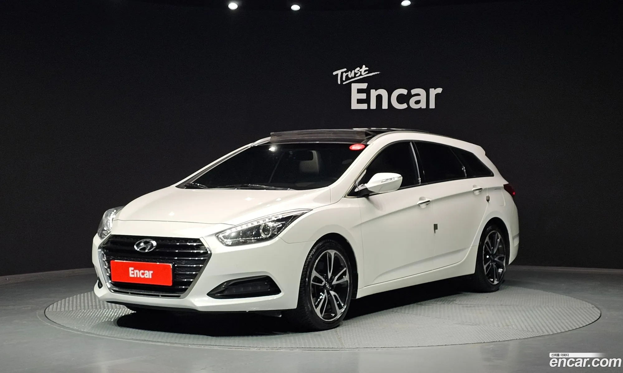 Hyundai i40 2016 — 19