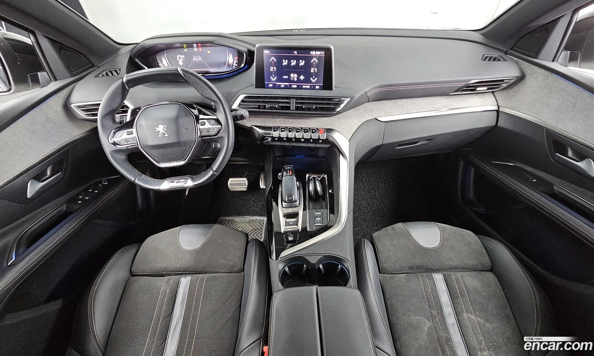 Peugeot 3008 2021 — 10