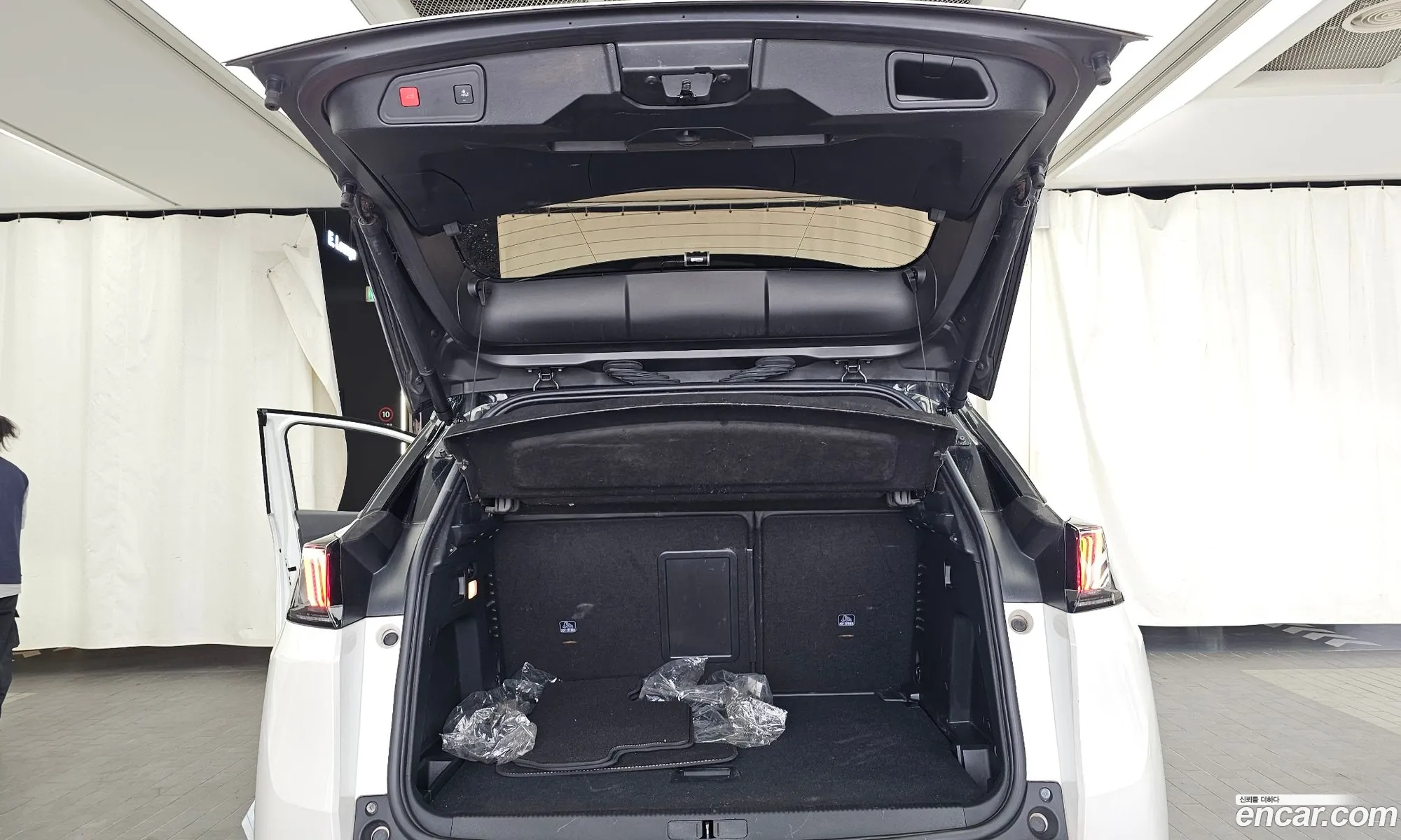 Peugeot 3008 2021 — 3