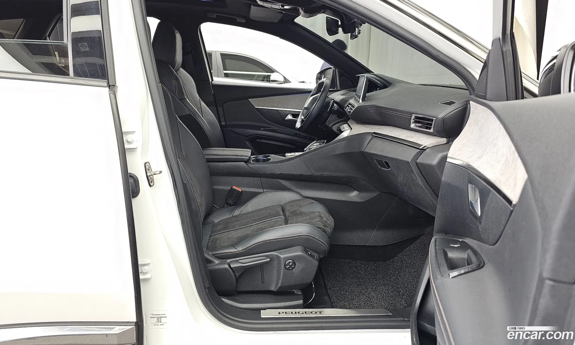 Peugeot 3008 2021 — 11
