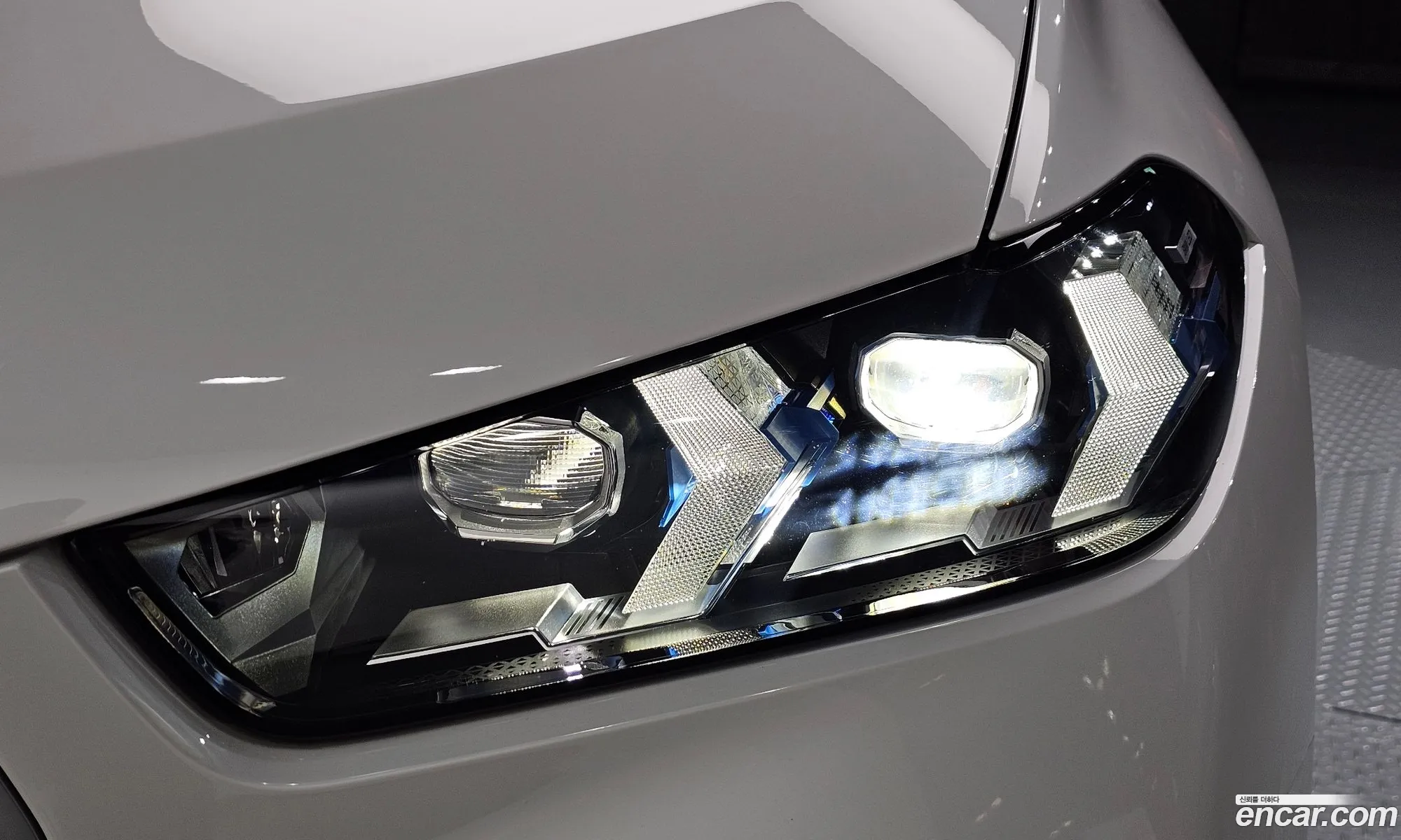 BMW X6 2025 — 16