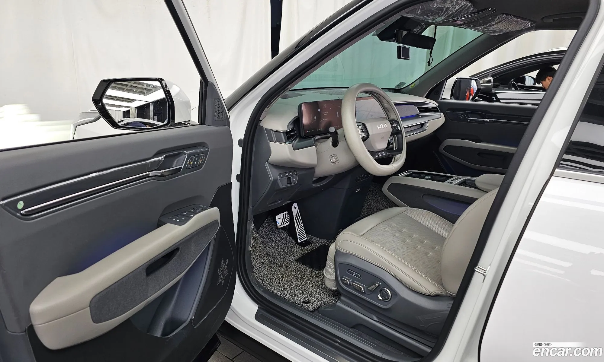 Kia EV9 2023 — 14
