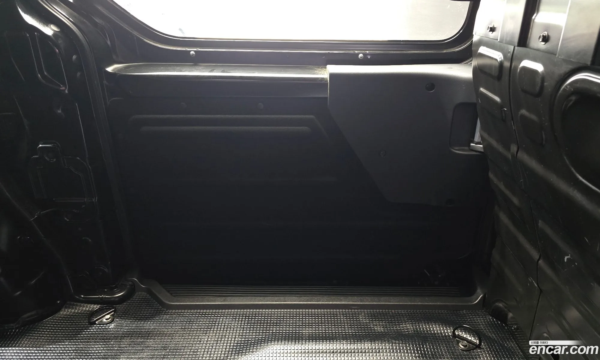 Hyundai Staria 2022 KMFYDX71BPU083079 — 27