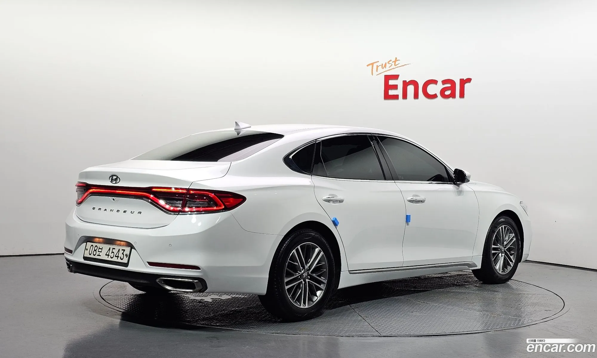 Hyundai Grandeur IG 2017 — 19