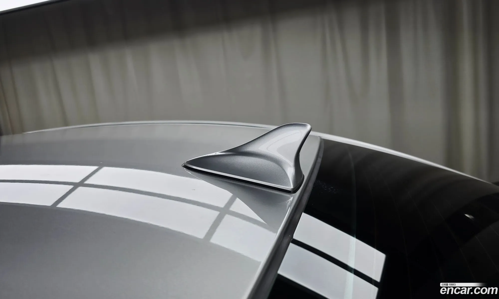 Hyundai Genesis 2011 — 29