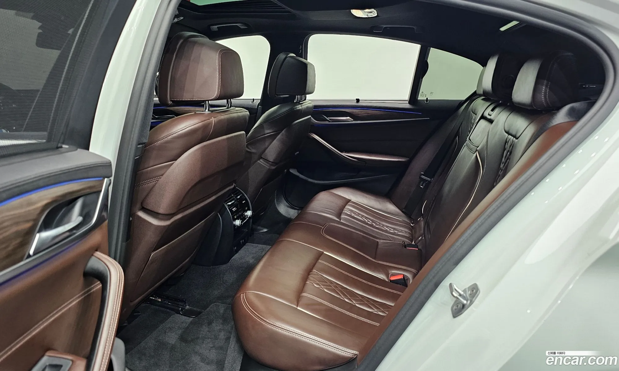 BMW 5 Series 2017 WBAJC510XJG860646 — 20