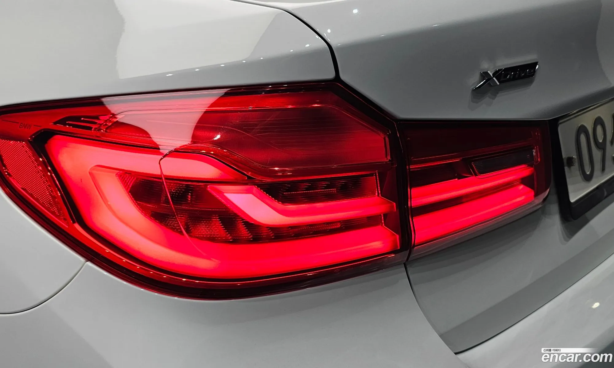 BMW 5 Series 2017 WBAJC510XJG860646 — 26